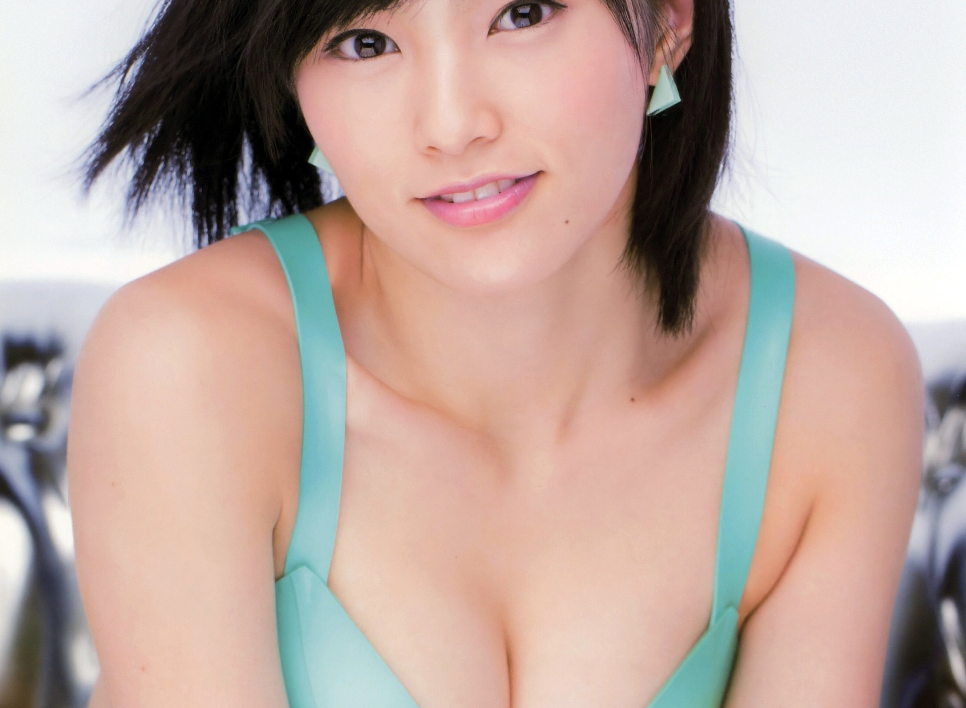Asian breast. Ложбинка. BREASTSTE. Twitch short hair girl.