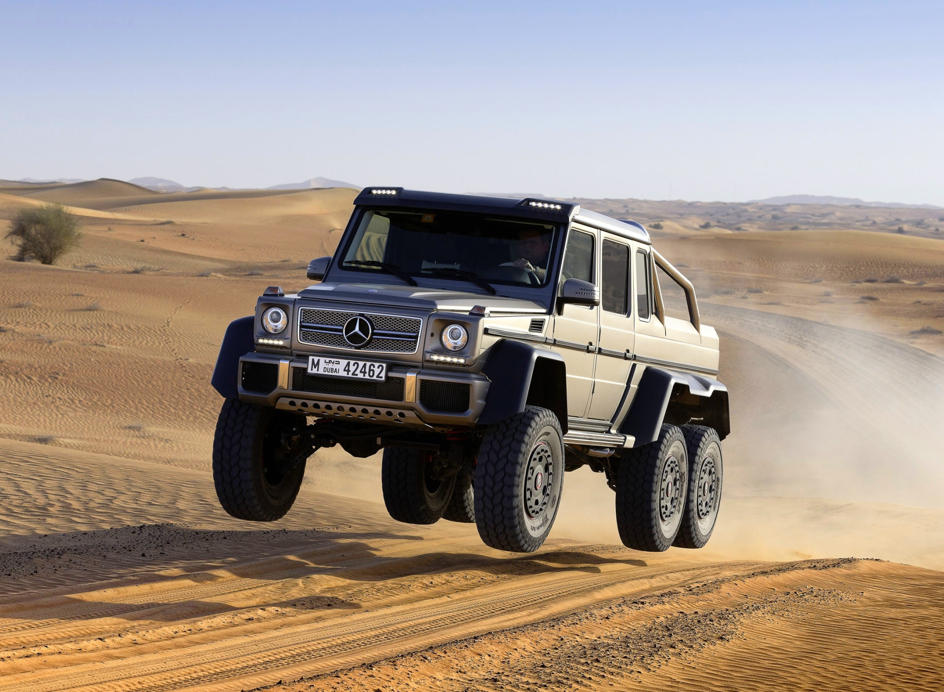 Внедорожник 800. Mercedes-Benz g63 AMG 6x6. Mercedes g63 AMG 6x6. Mercedes Benz g AMG 6x6. Mercedes-Benz g 63 AMG 6x.