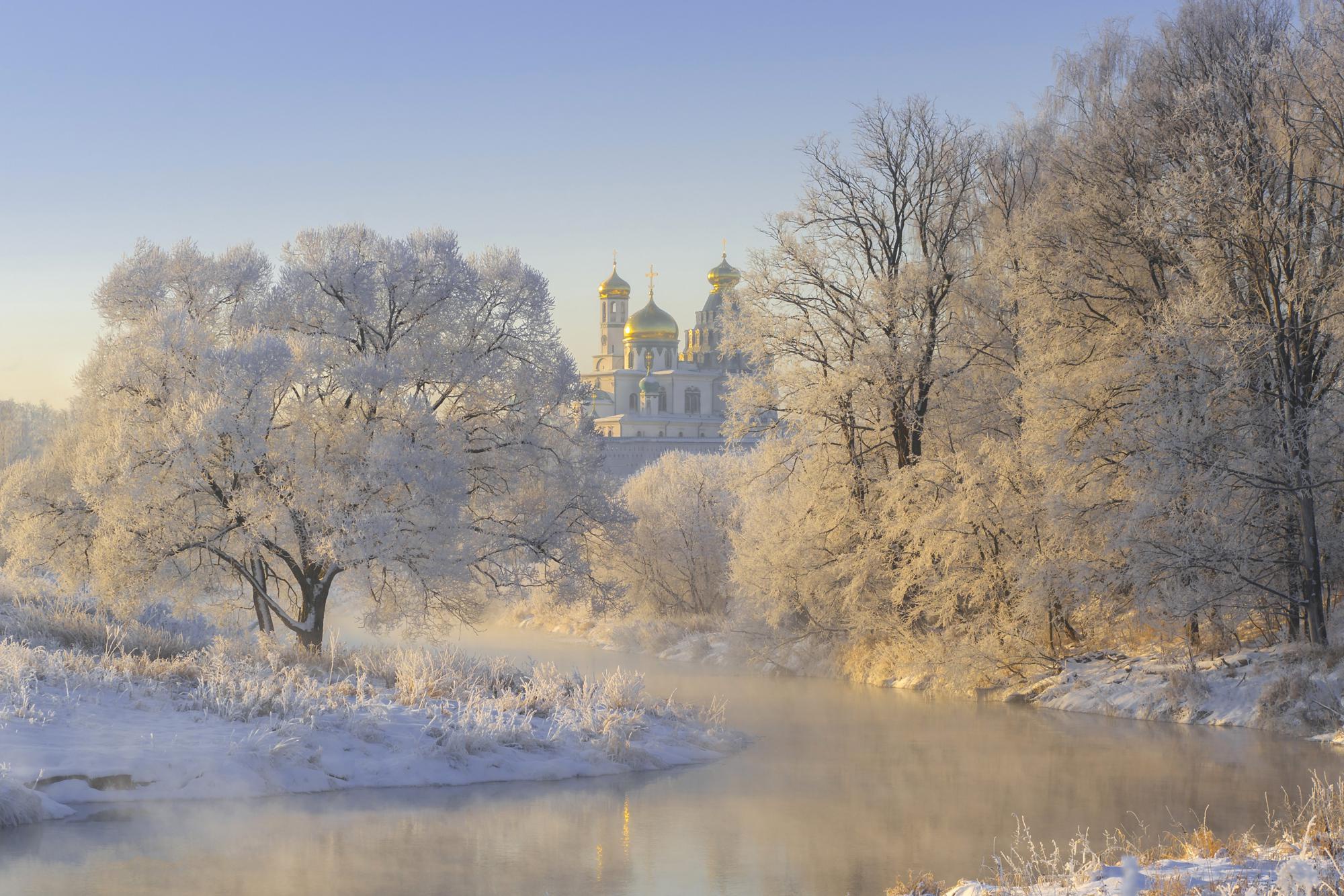 Фото подмосковья зимой. Истра река Истра зима. Река Истра зимой. Река Истра зимой Московская область. Саханов река Истра зимой.