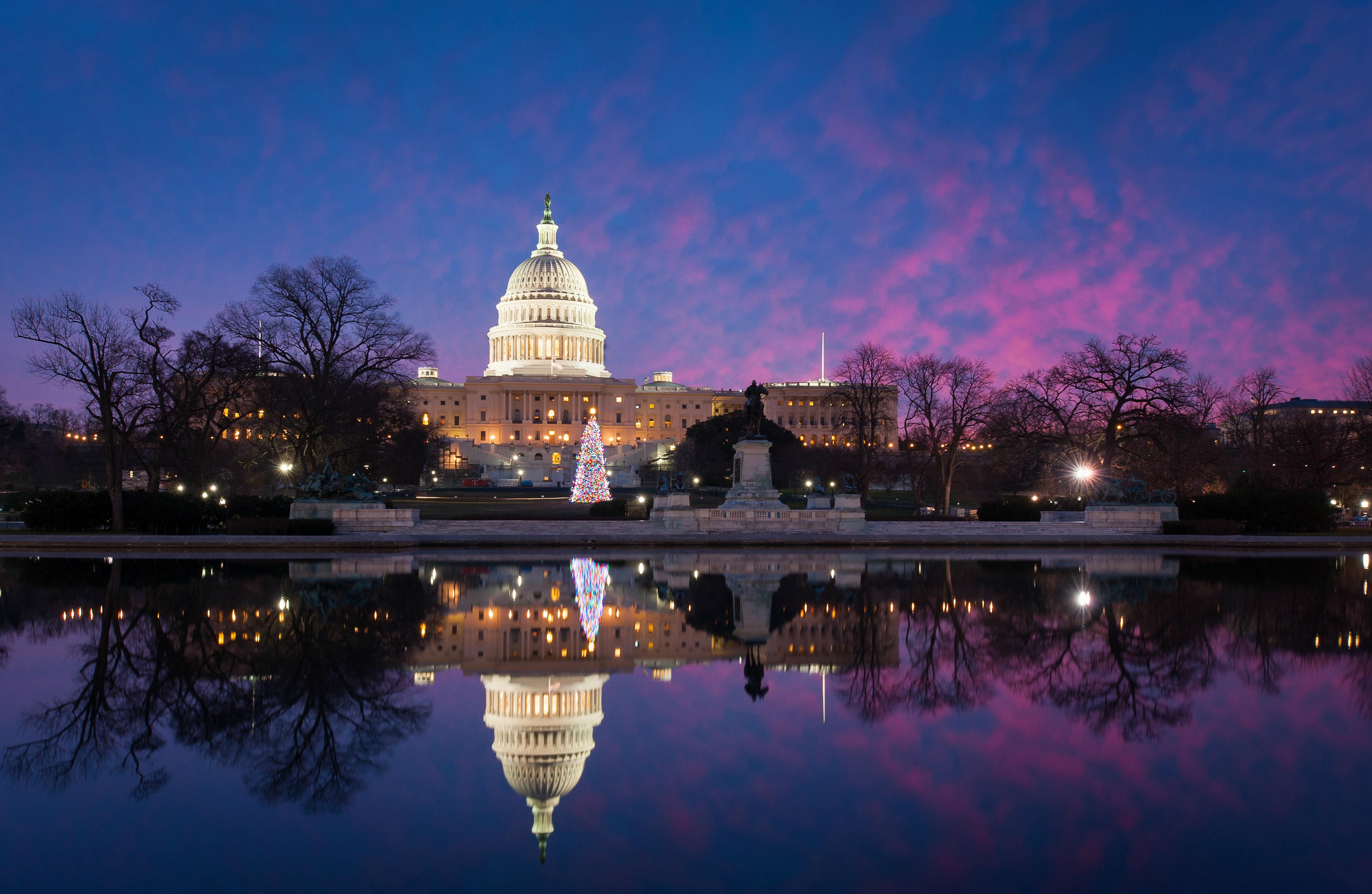 Washington. Парк Капитолия в Вашингтоне. Капитолий Вашингтон вечером. Капитолий Вашингтон зимой. Вашингтон, округ Колумбия.