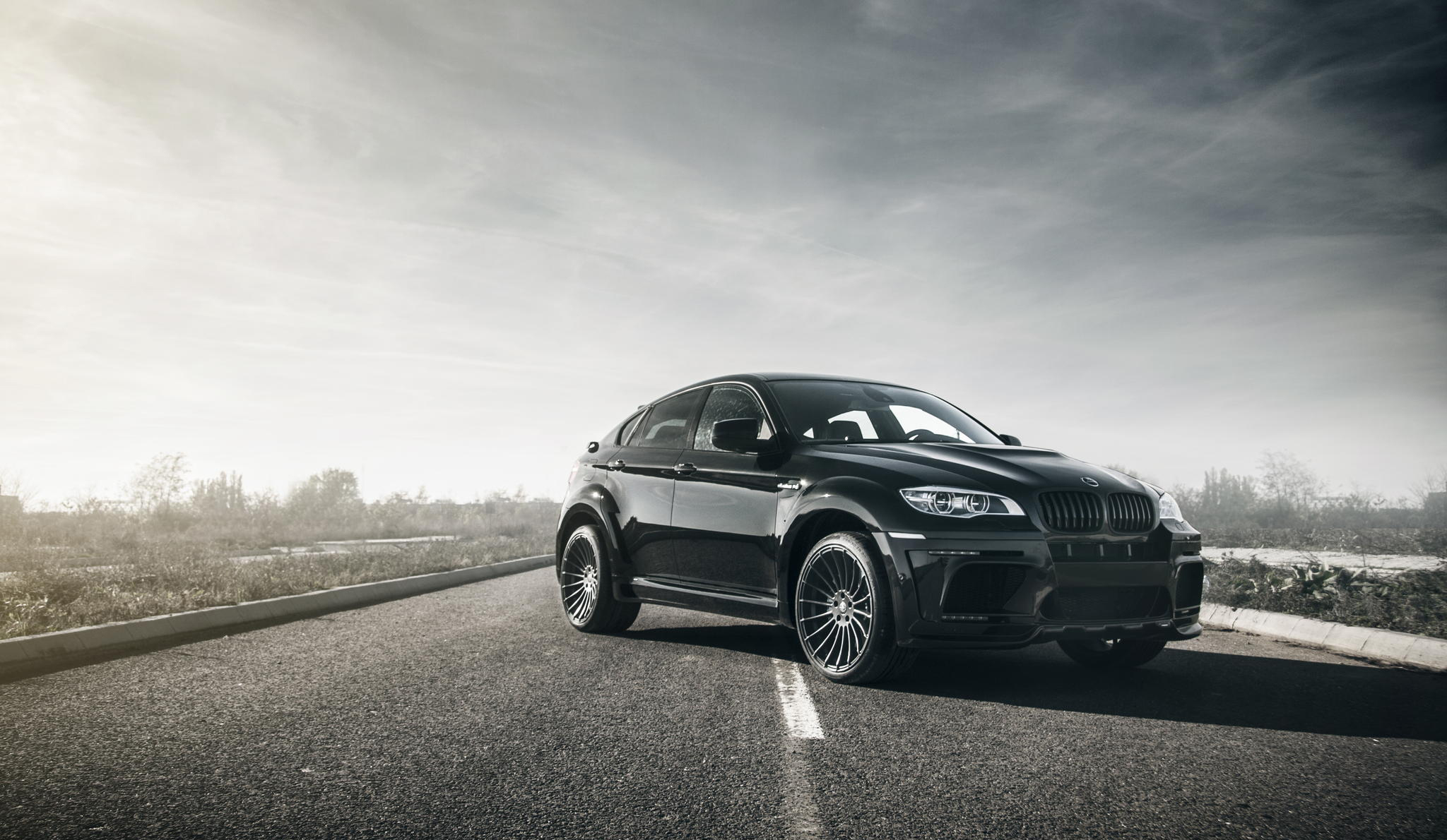 Обои car, bmw, light, black, hamann, tuning, BMW X6M на телефон и рабочий  стол, раздел bmw, разрешение 2048x1190 - скачать