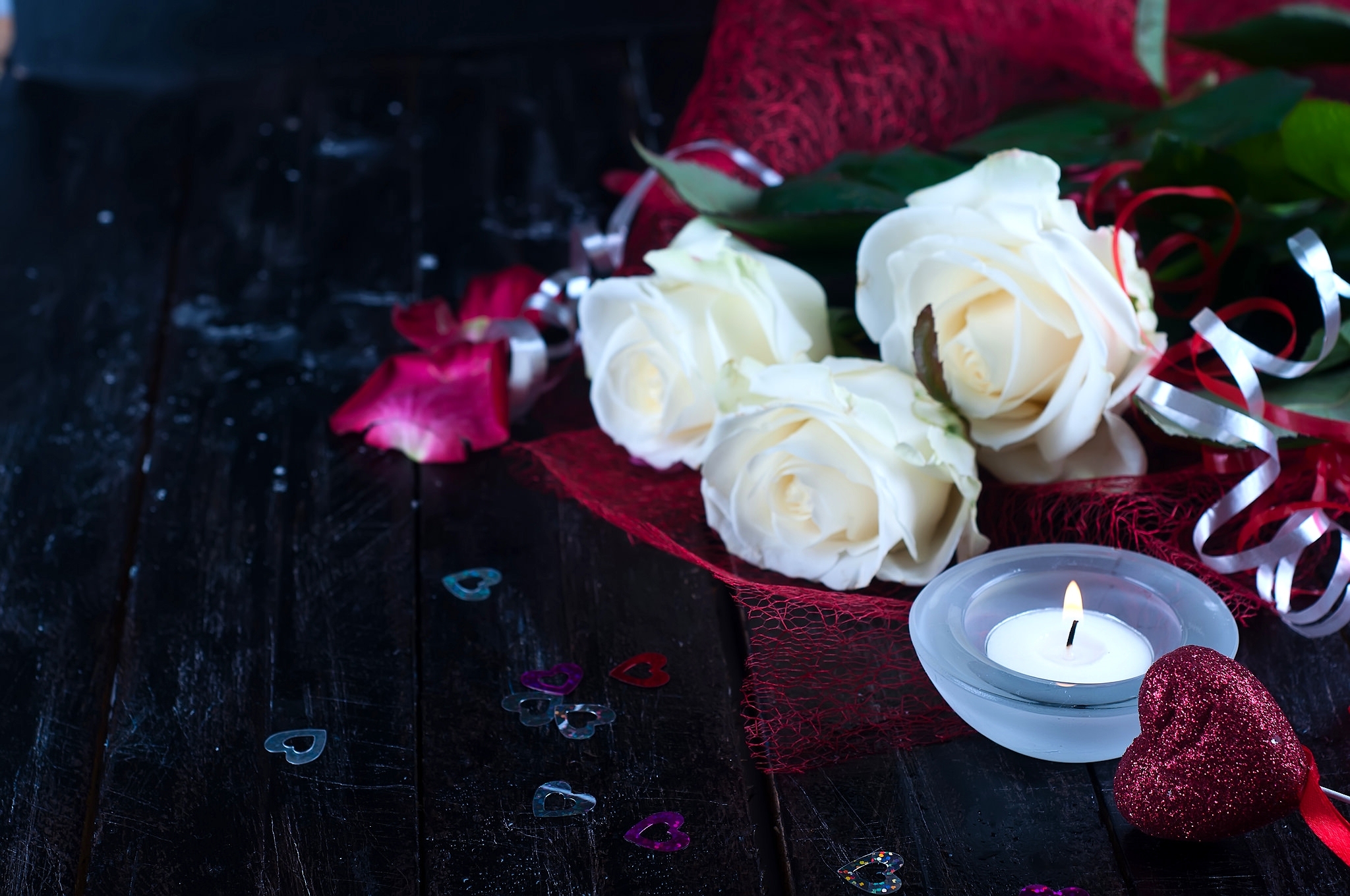 Красивый и нежный романтичный. Романтические цветы. Романтический букет цветов. Романтические букеты роз. Свечи романтика.