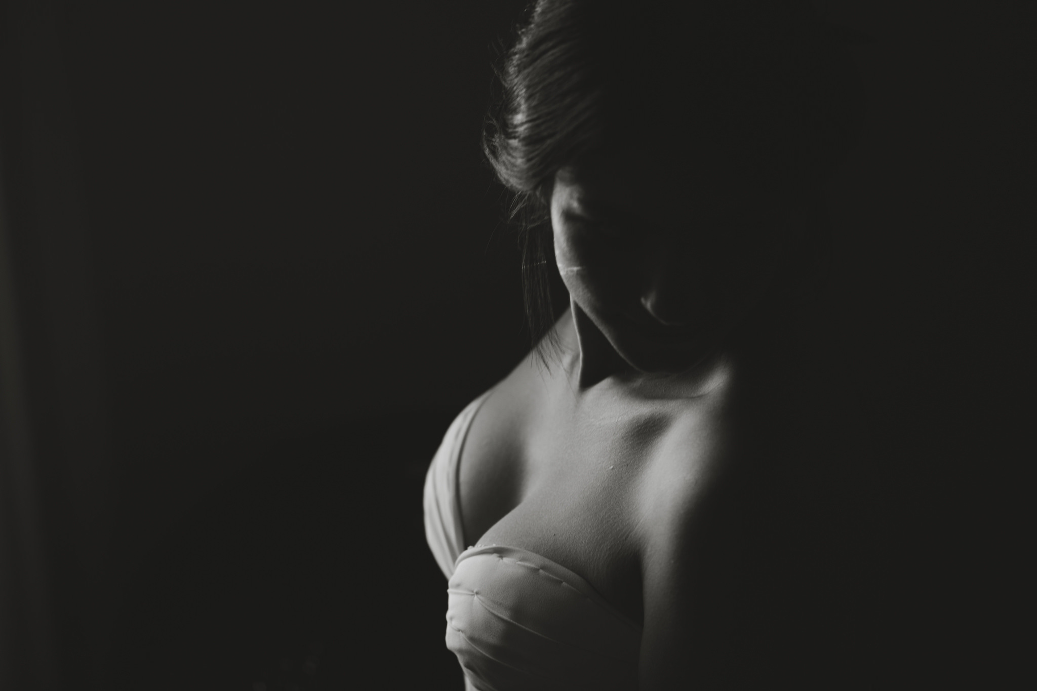 черно белое фото девушек с большой грудью фото 9