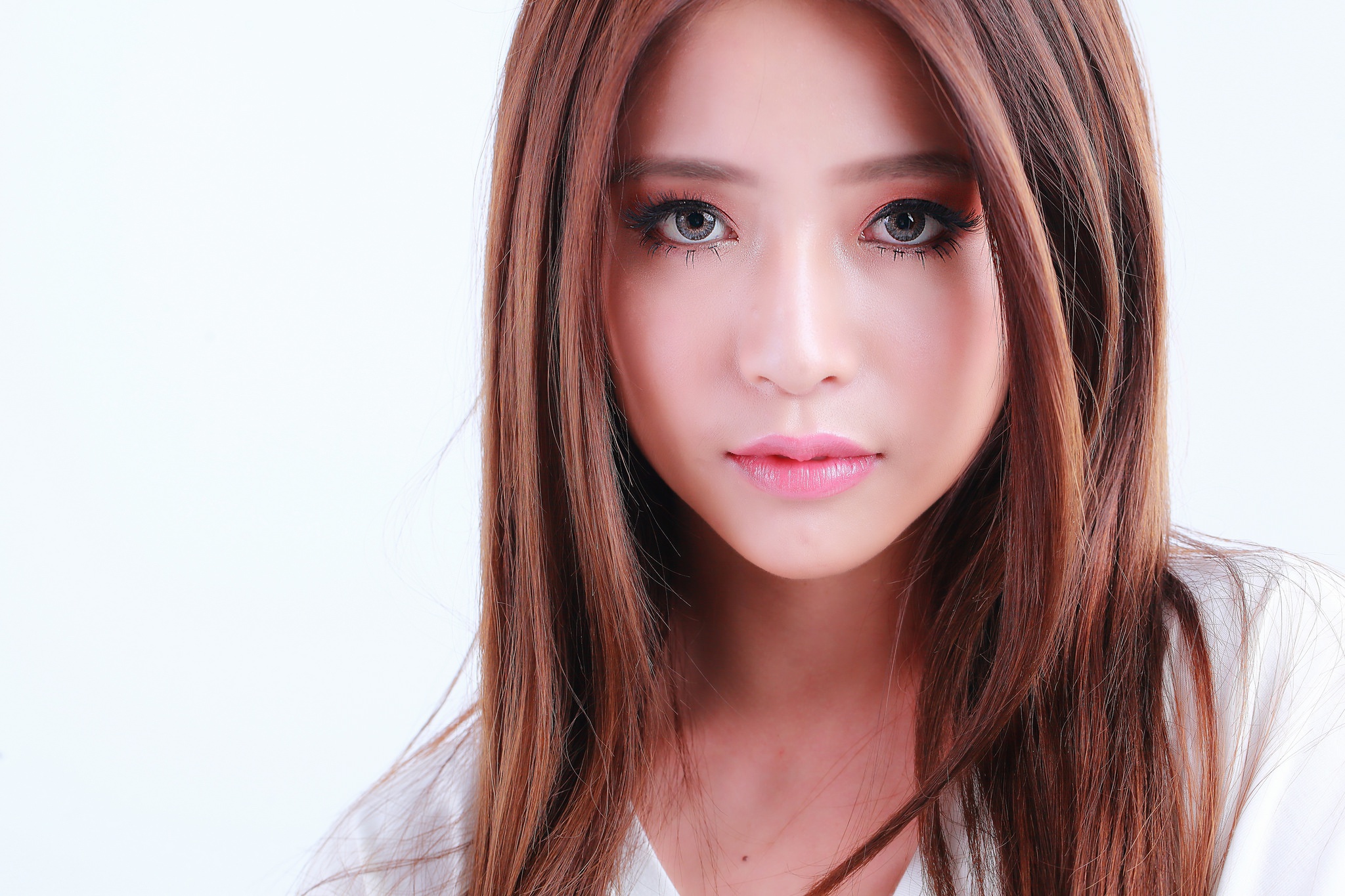 Лицо красивой азиатки. Красивые азиатки. Красивые девушки азиатской внешности. Азиатская внешность девушки. Красивые лица азиаток.
