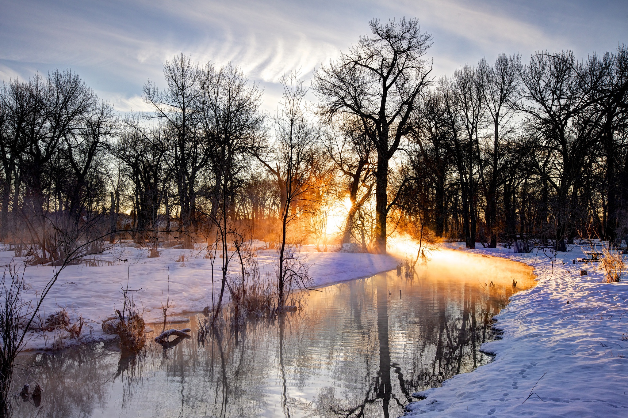 Март утро картинки красивые природе. Весенний пейзаж. Зимняя река. Зимний пейзаж.