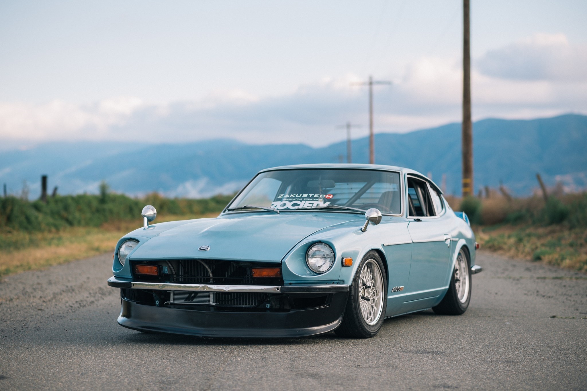 Nissan 240z. Датсун 240z стенс. Datsun 240z stance. Датсун 240z JDM. Nissan Datsun 240z stance.