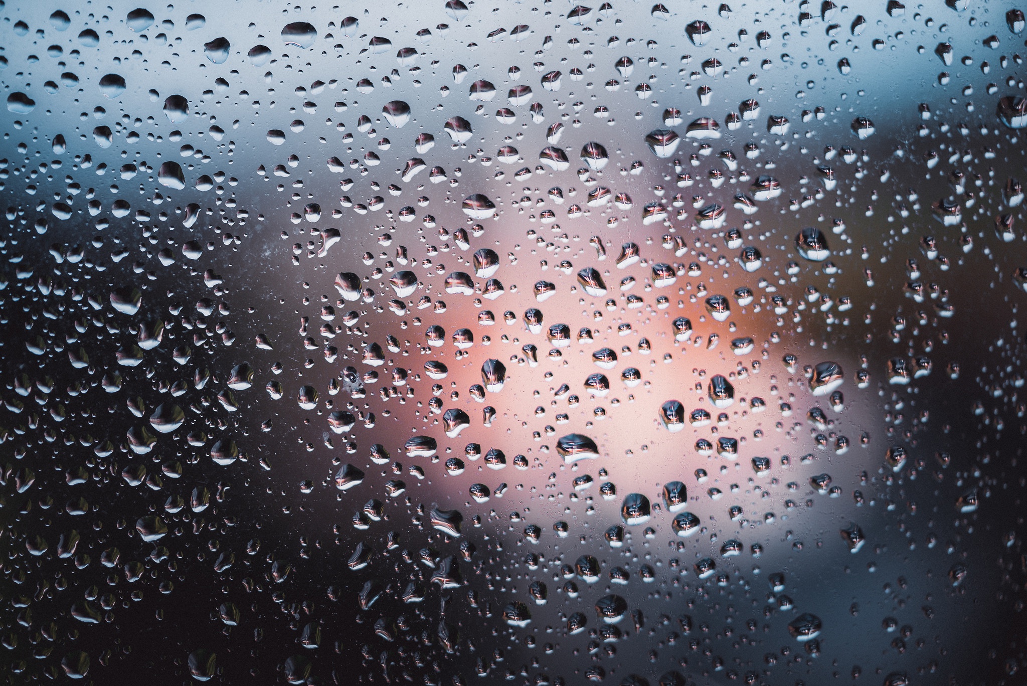 Картинка капли дождя. Капли на стекле. Мокрое стекло для фотошопа. Дождь на стекле. Капли дождя на стекле.