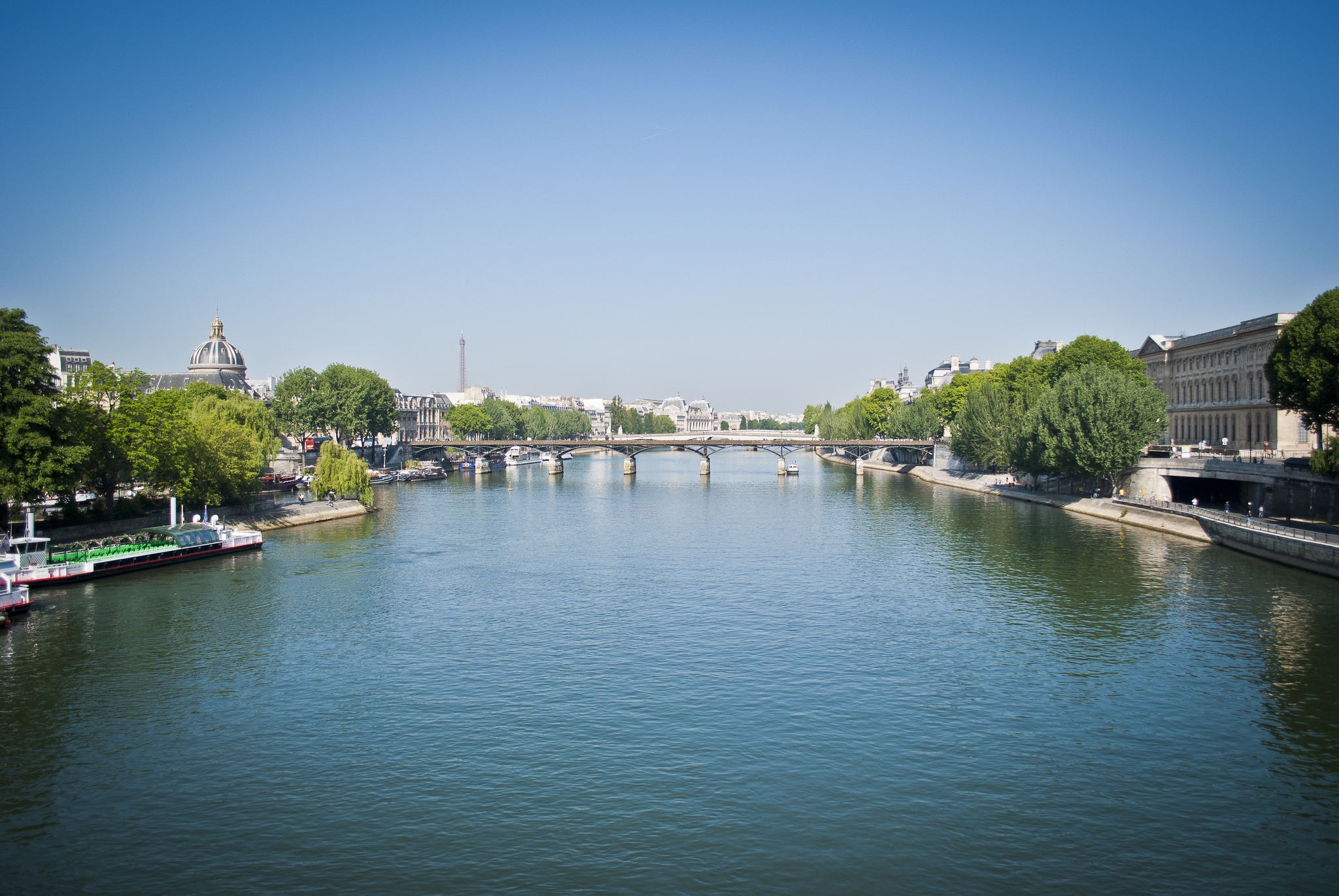 Paris is the river seine