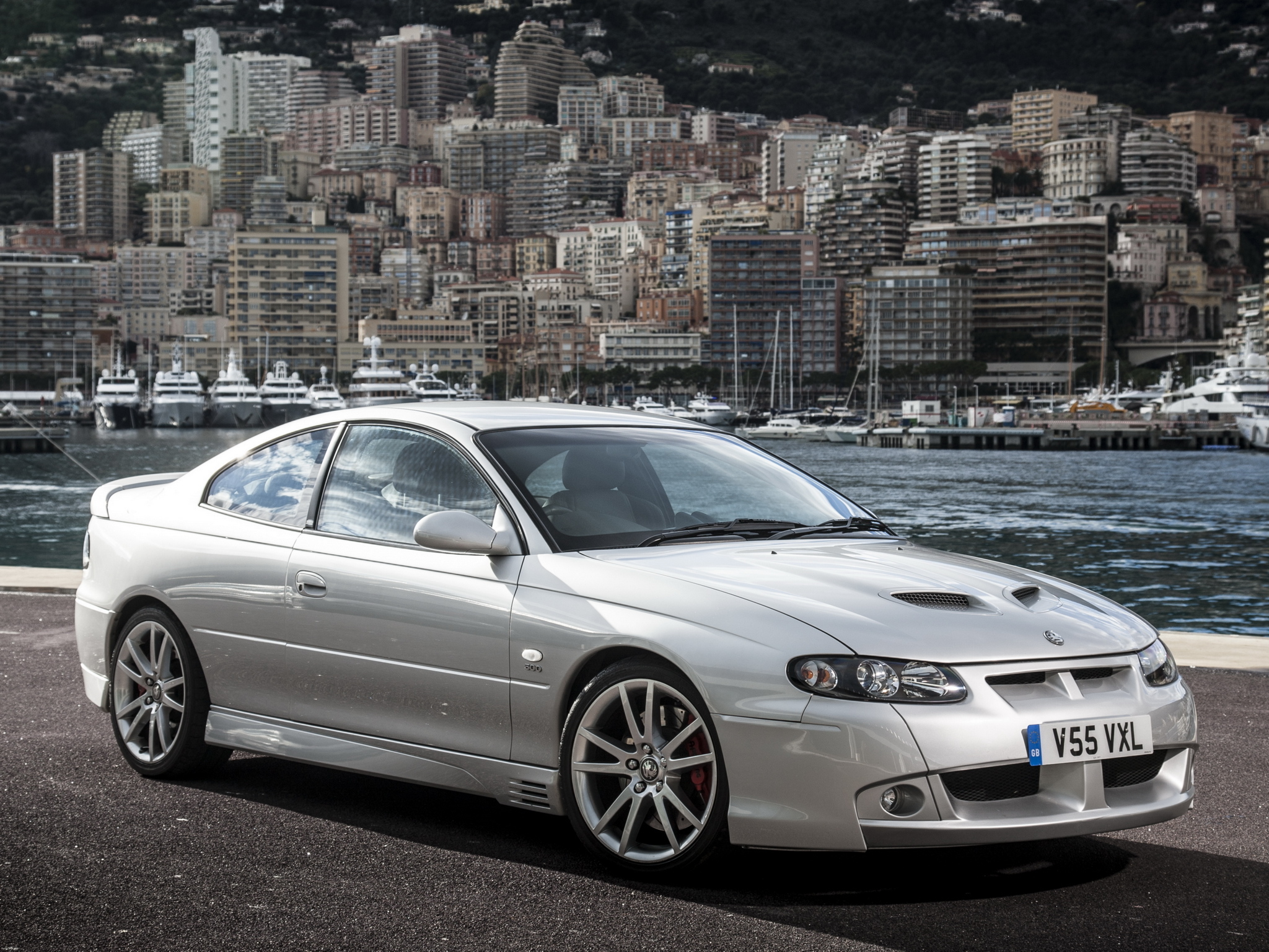 Vauxhall Monaro 2005