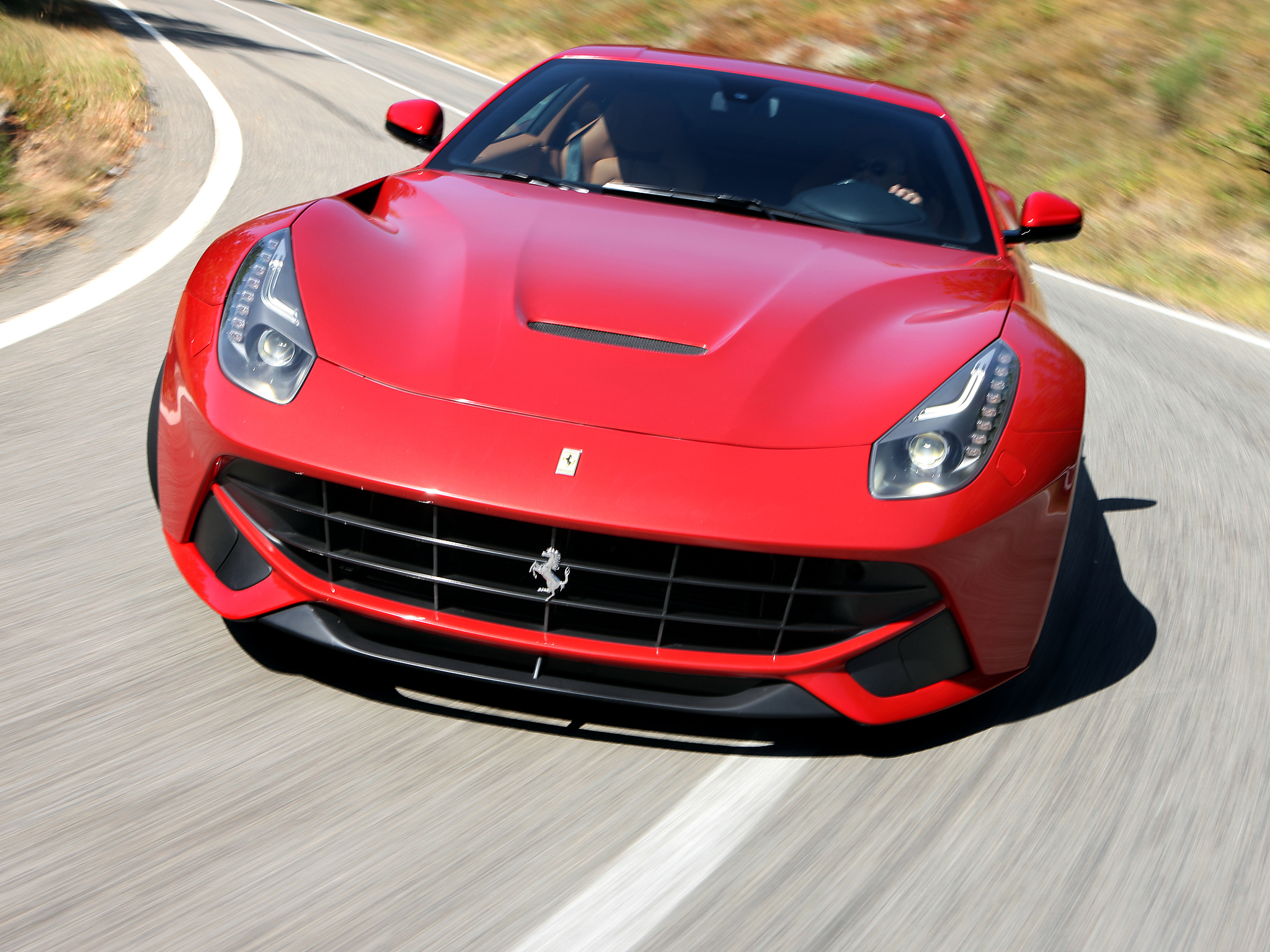 Феррари фото. Феррари f12 Berlinetta 2020. F12 Berlinetta двигатель. Ferrari f12 Berlinetta спереди. Феррари ф12 Загато.