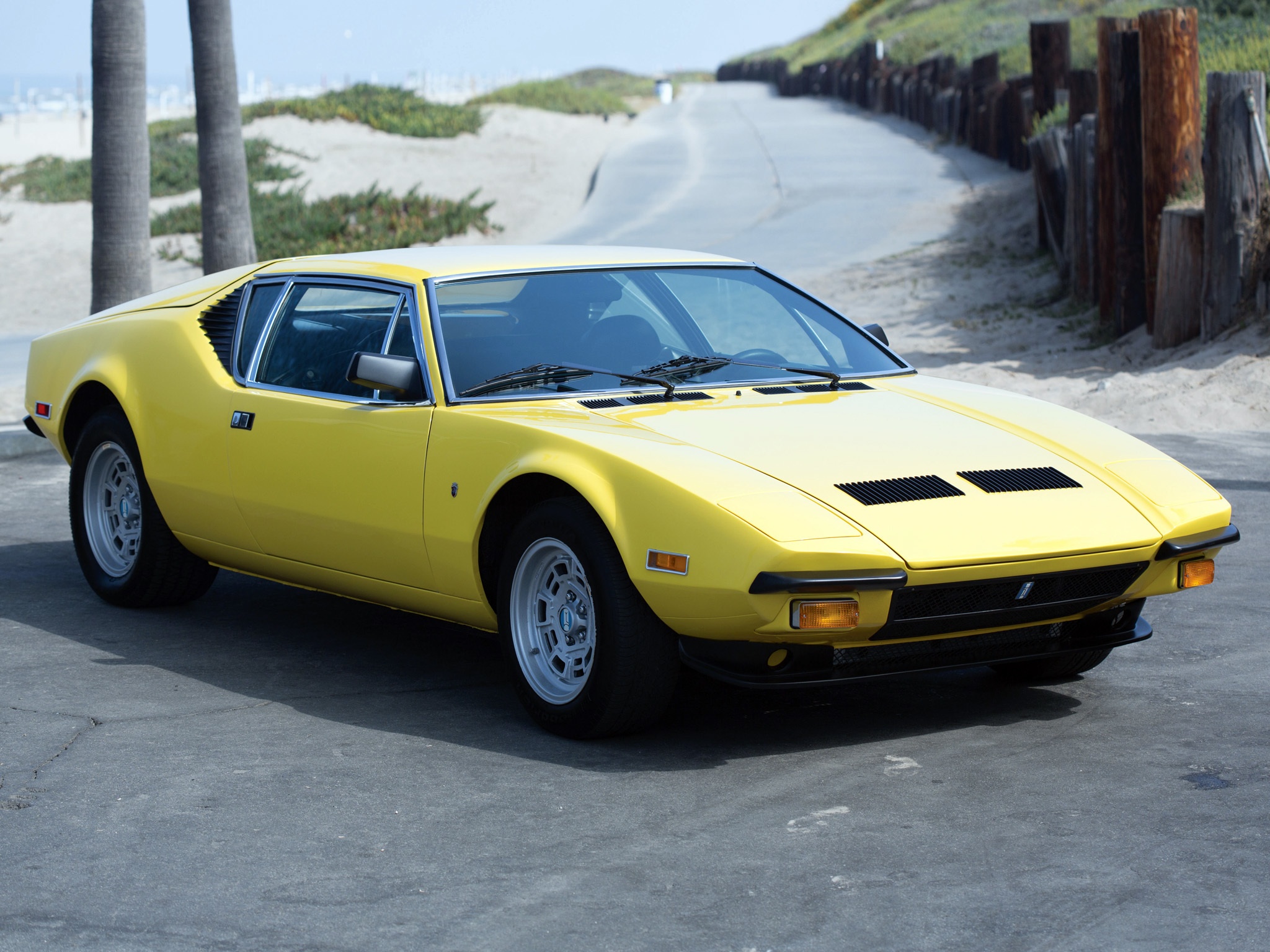 Обои машина, классика, 1973, De Tomaso, Pantera на телефон и рабочий стол,  раздел машины, разрешение 2048x1536 - скачать