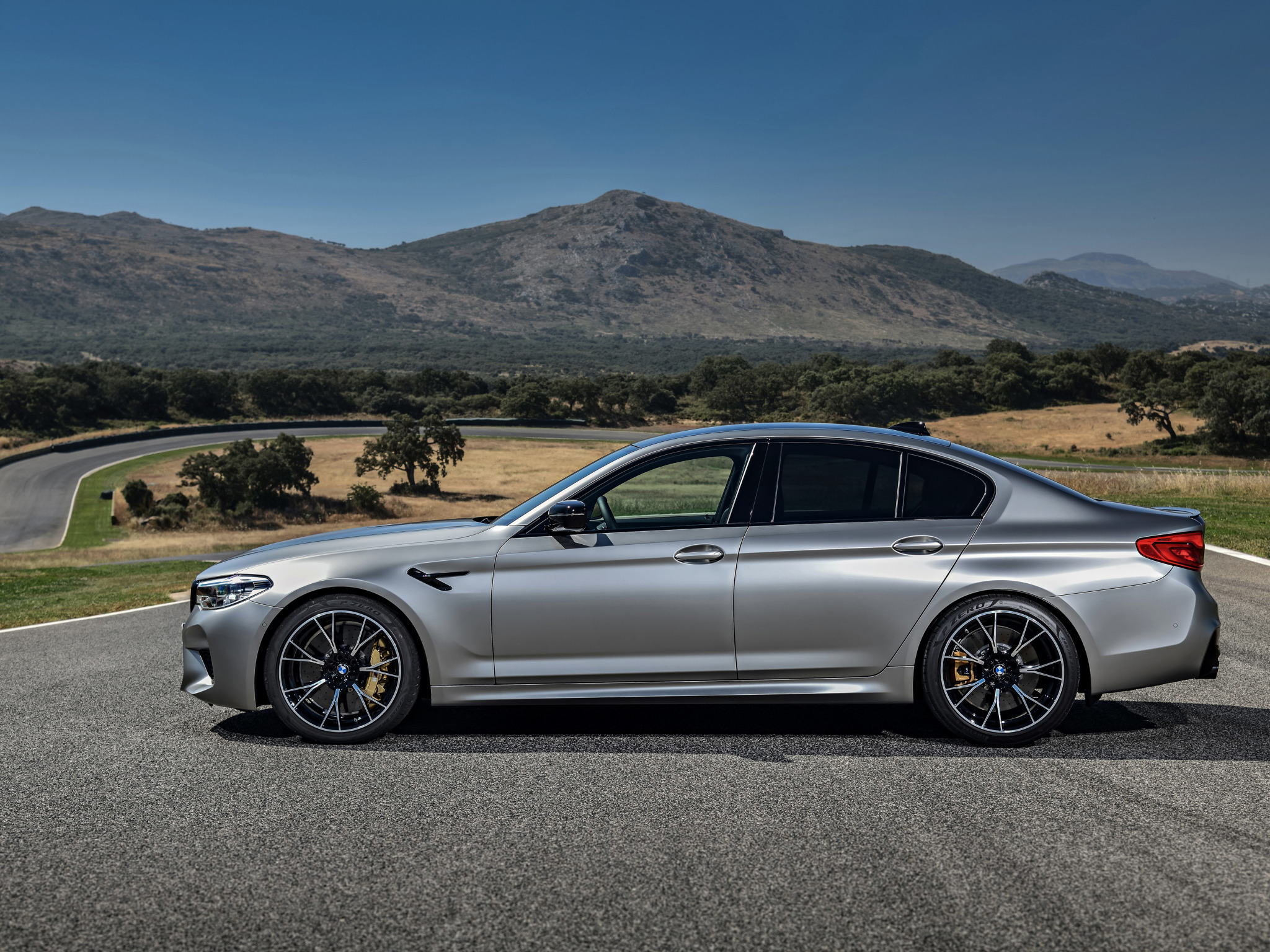 BMW m5 f90 2019