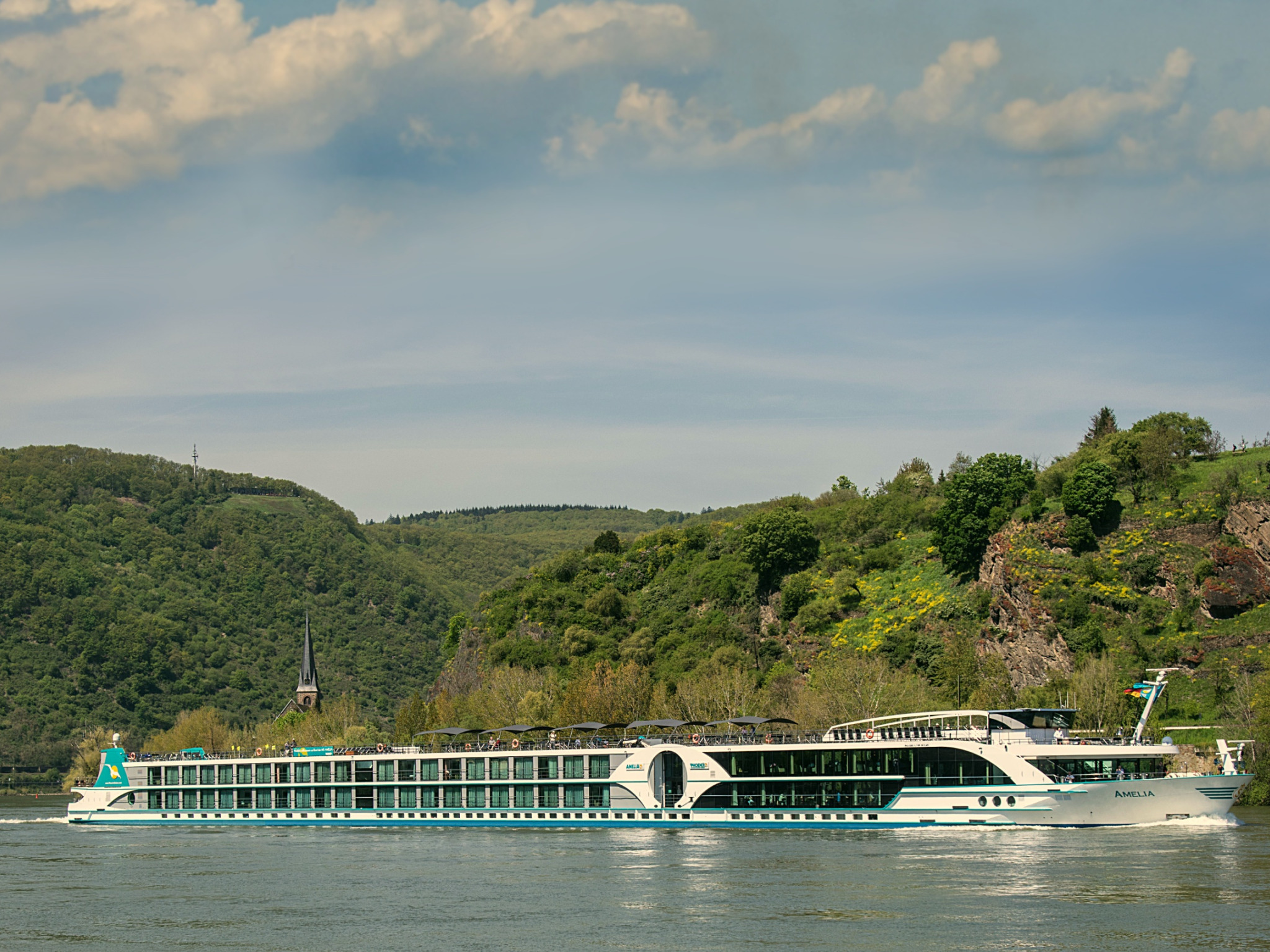 Салгир судно. Rhine River корабль. Flusskreuzfahrten.