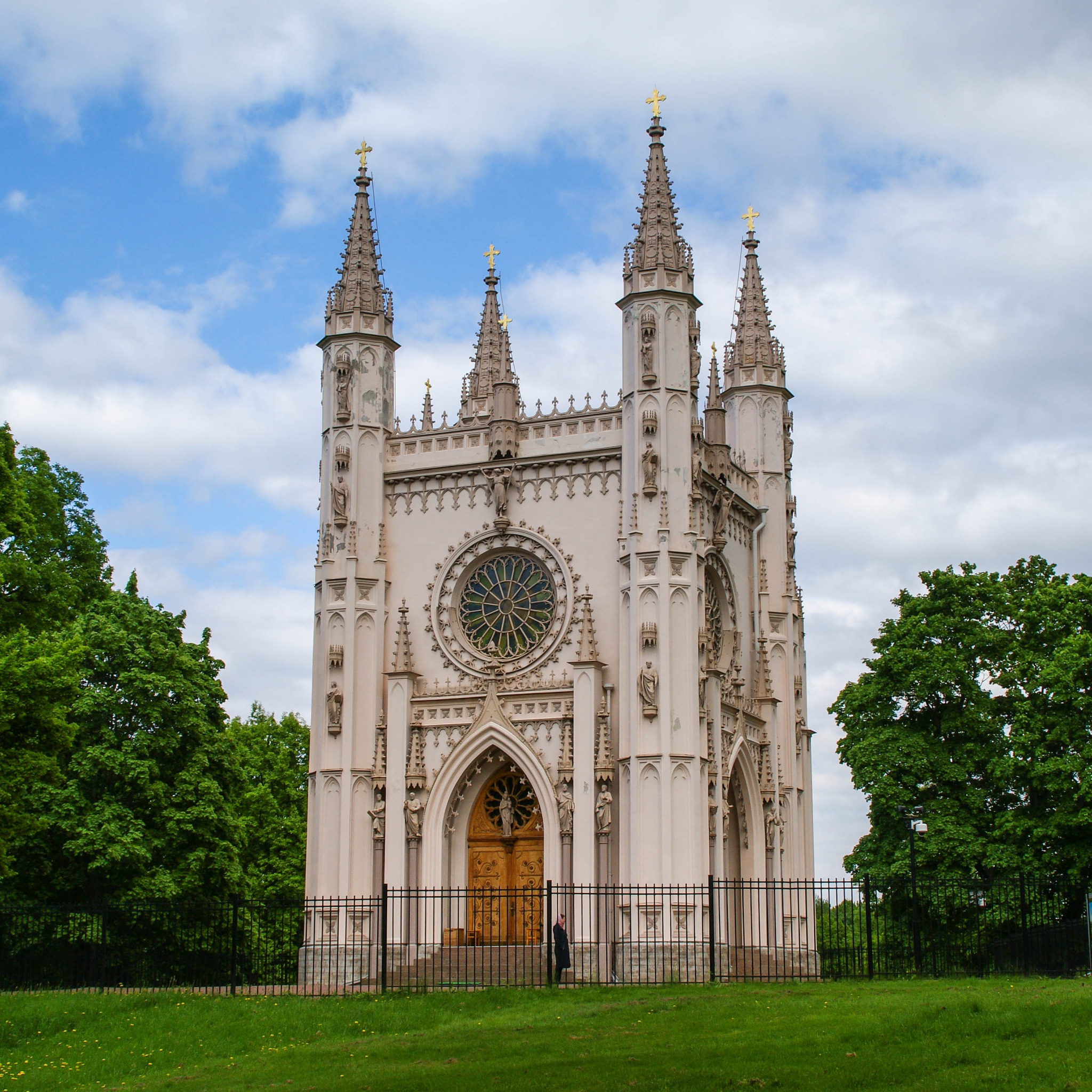 готическая капелла в санкт петербурге