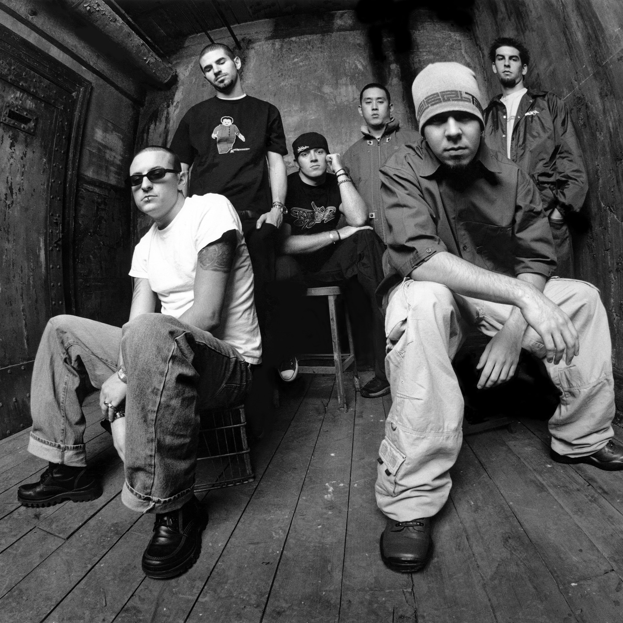 бит в стиле андеграунд. линкин парк. обложка в стиле андеграунд. рабочий стол в стиле андеграунд. лос анджелес дворы.