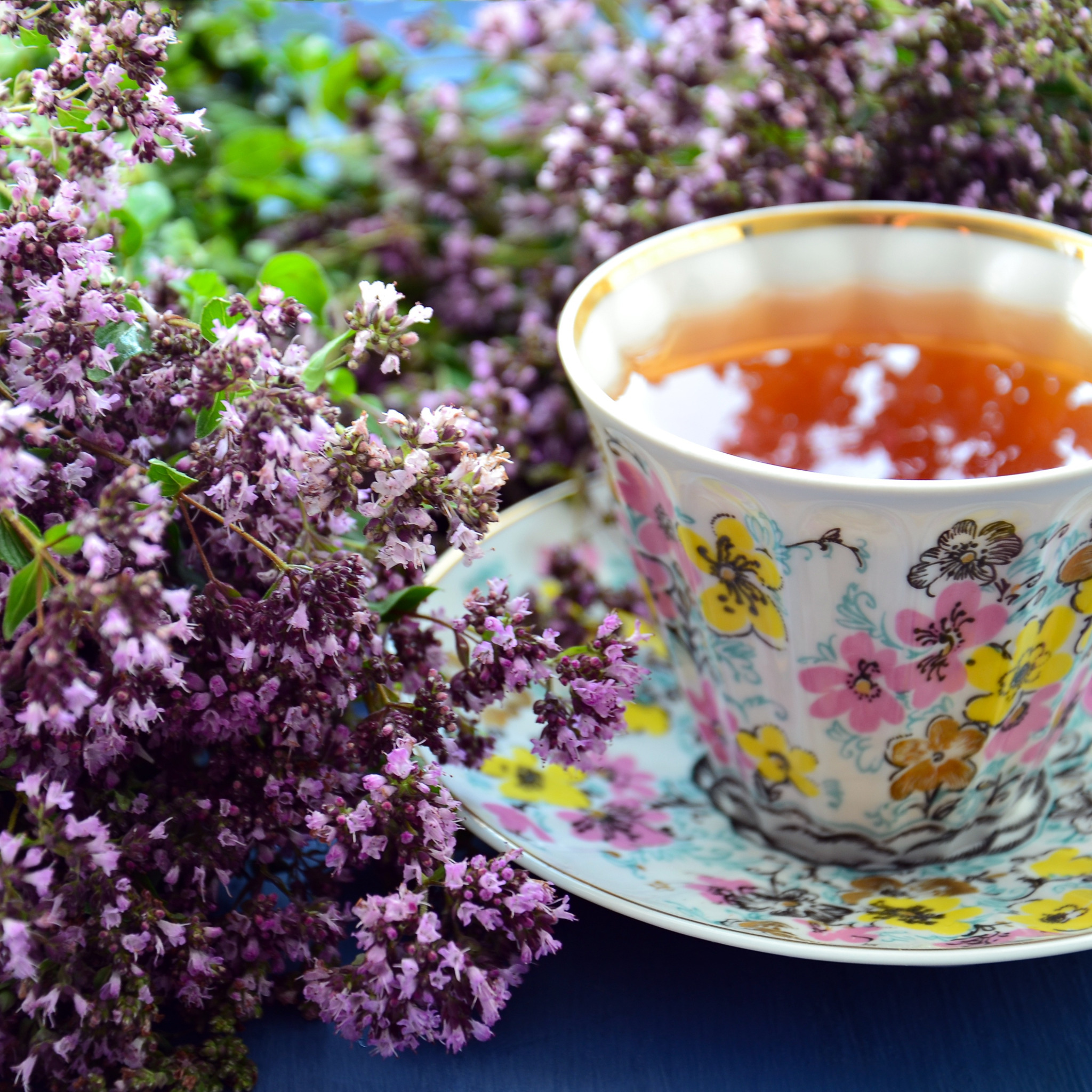 Flowering tea