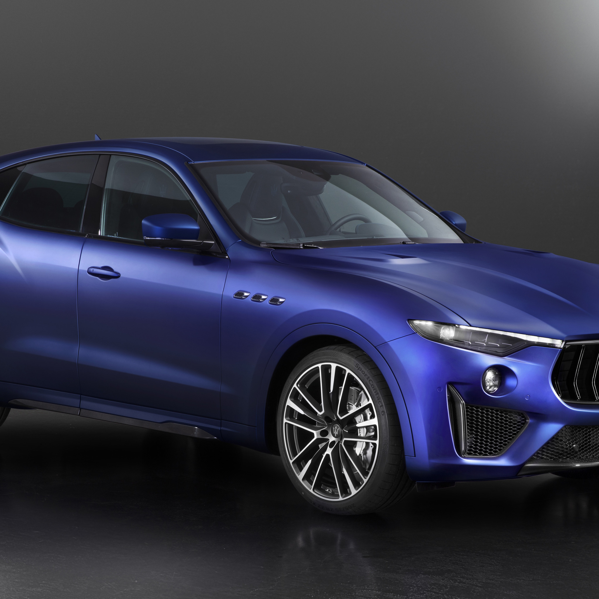 Maserati кроссовер Levante