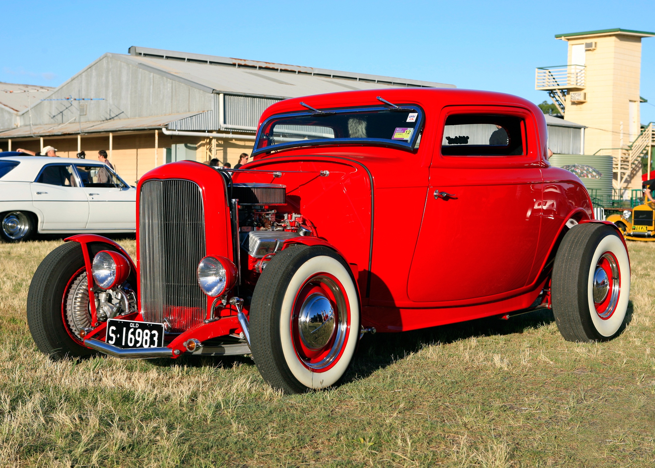 Красный род. Ford Coupe 1932. Ford hot Rod. Хот род Форд купе. Ford Coupe 1932 Vinyl.