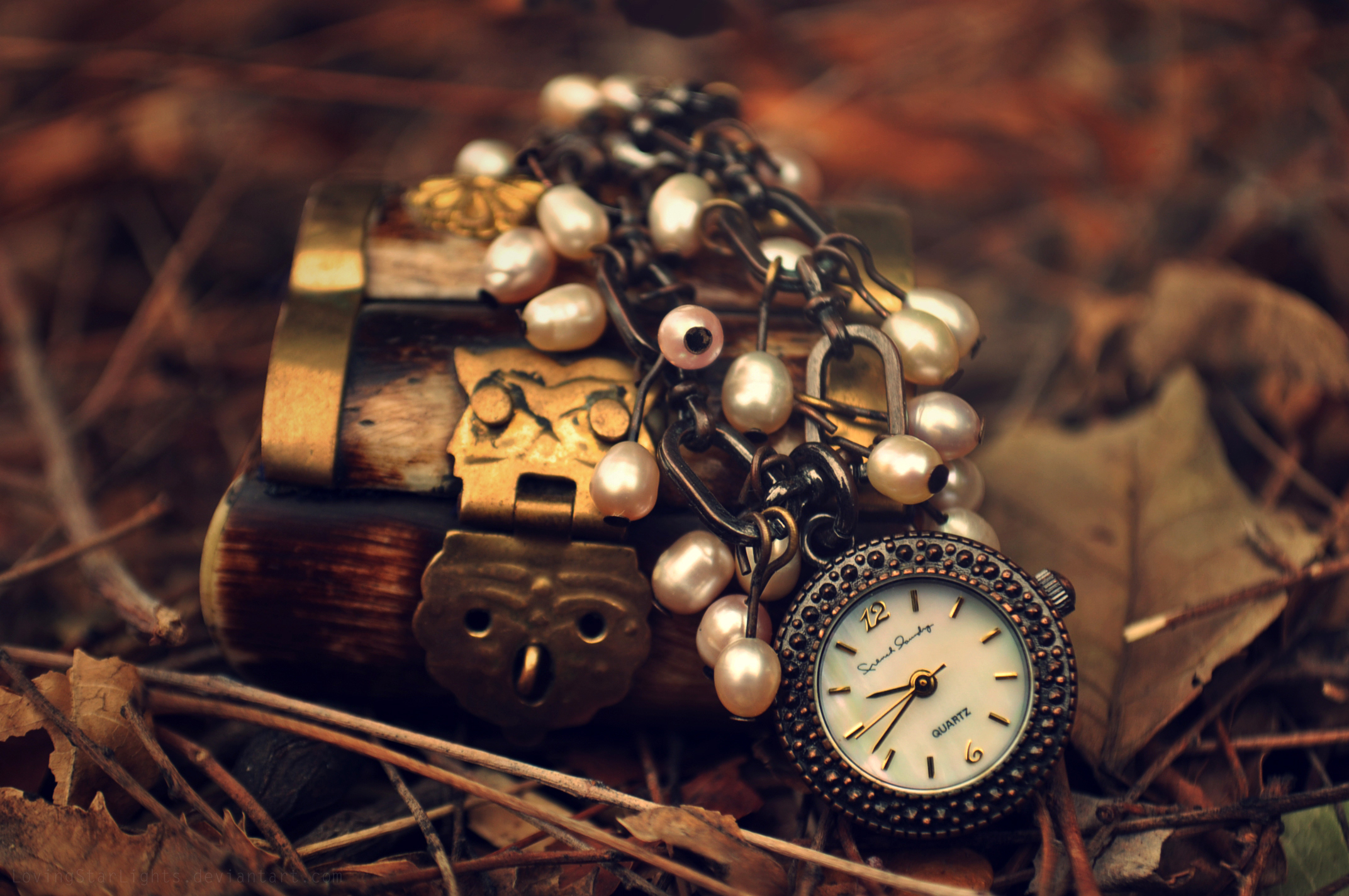 Фото обоев на часы. Обои для часов. Красивые часы. Красивые предметы. Старинные часы.