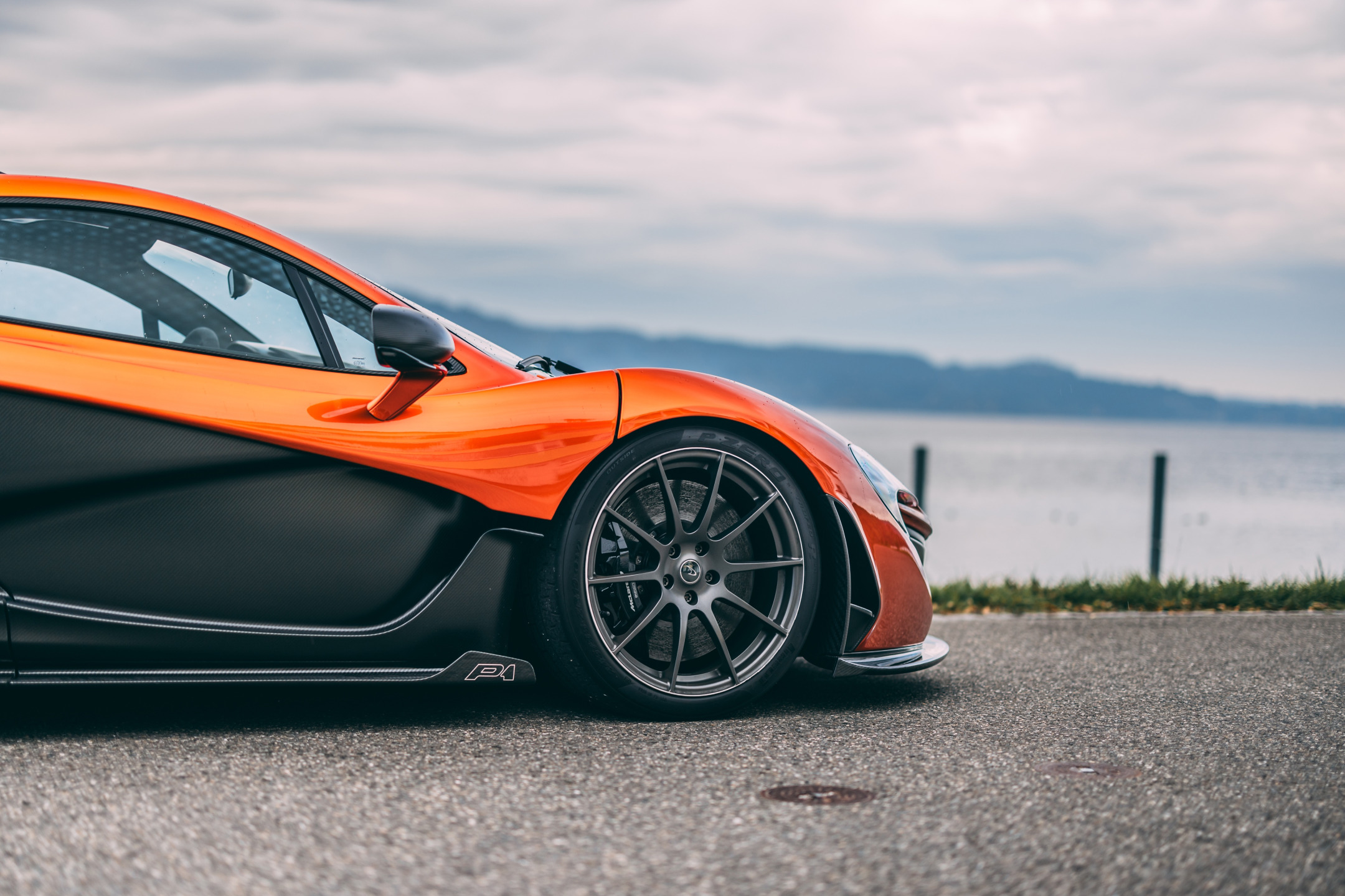 MCLAREN p1 С„РёРѕР»РµС‚РѕРІС‹Р№