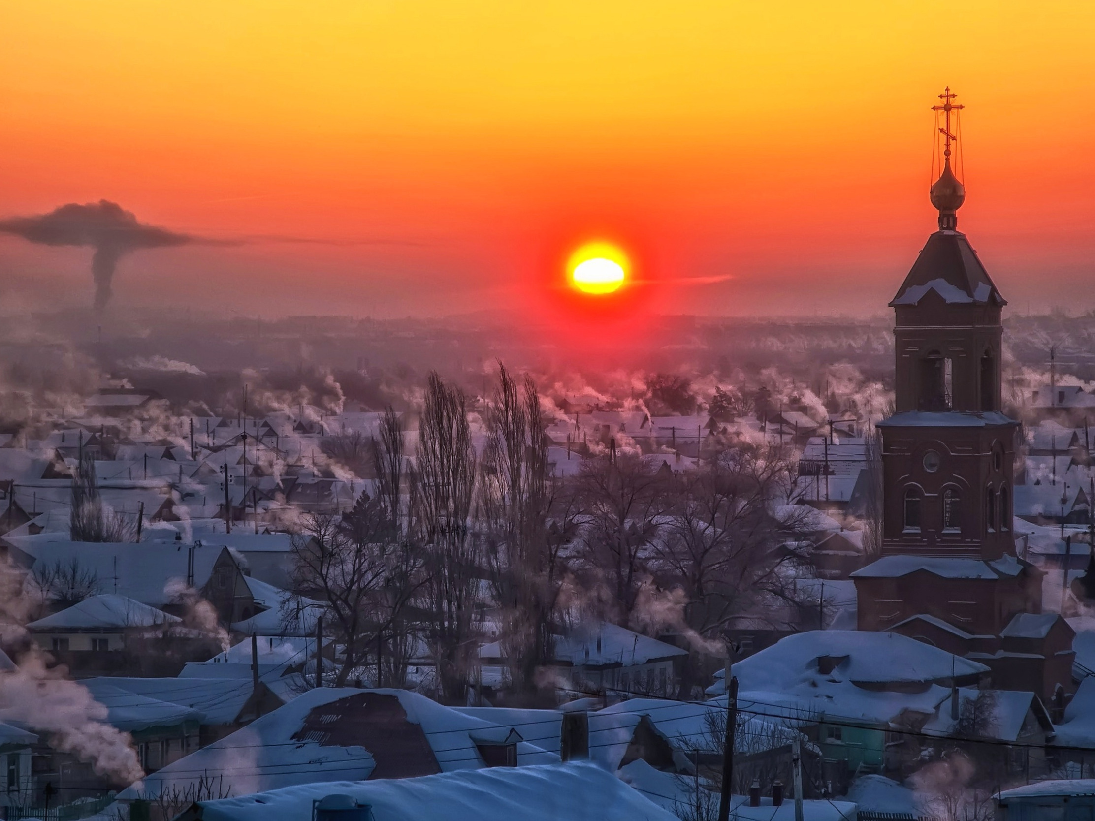 Зимний храм на закате