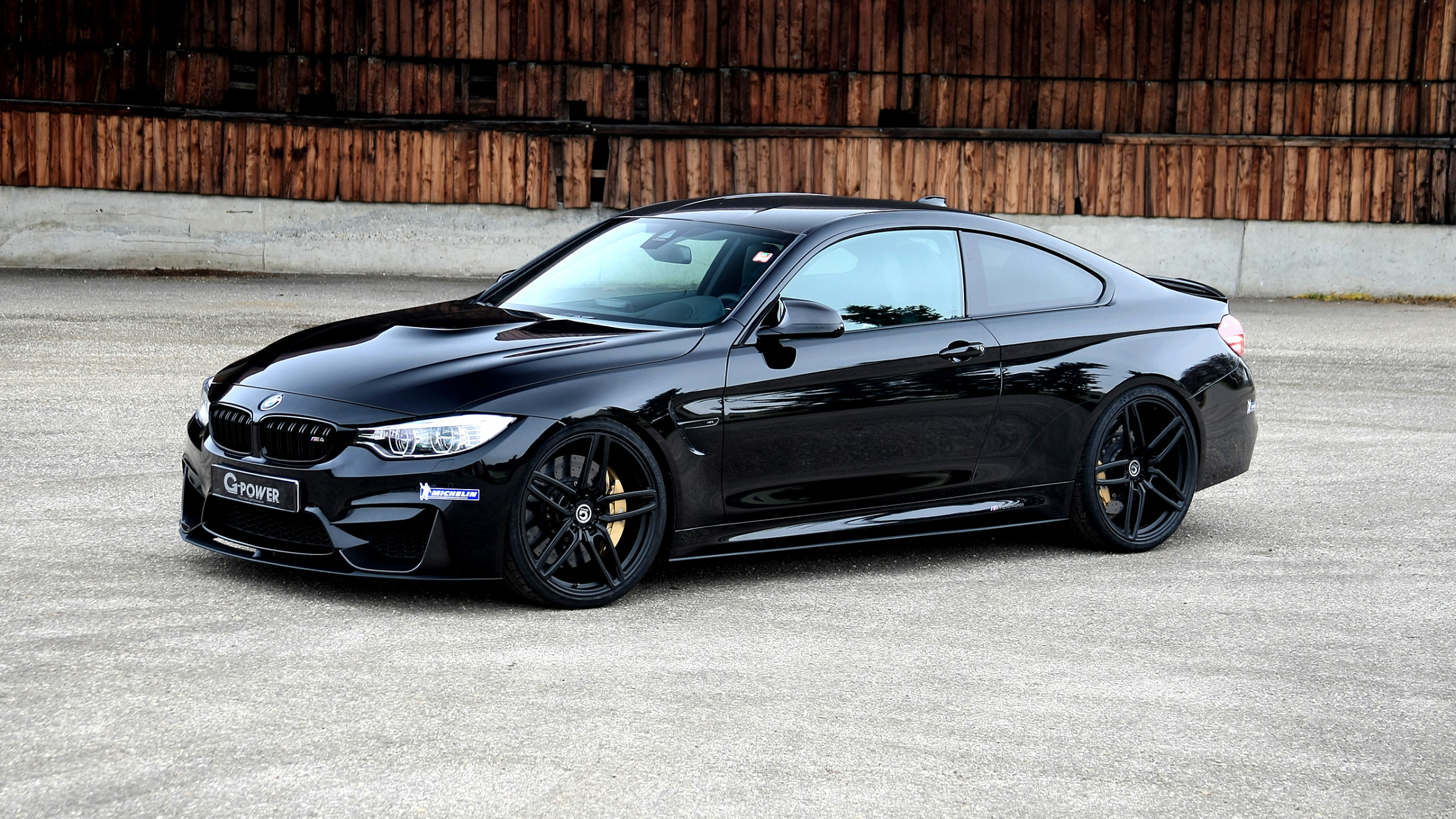 BMW m4 f82 черная матовая