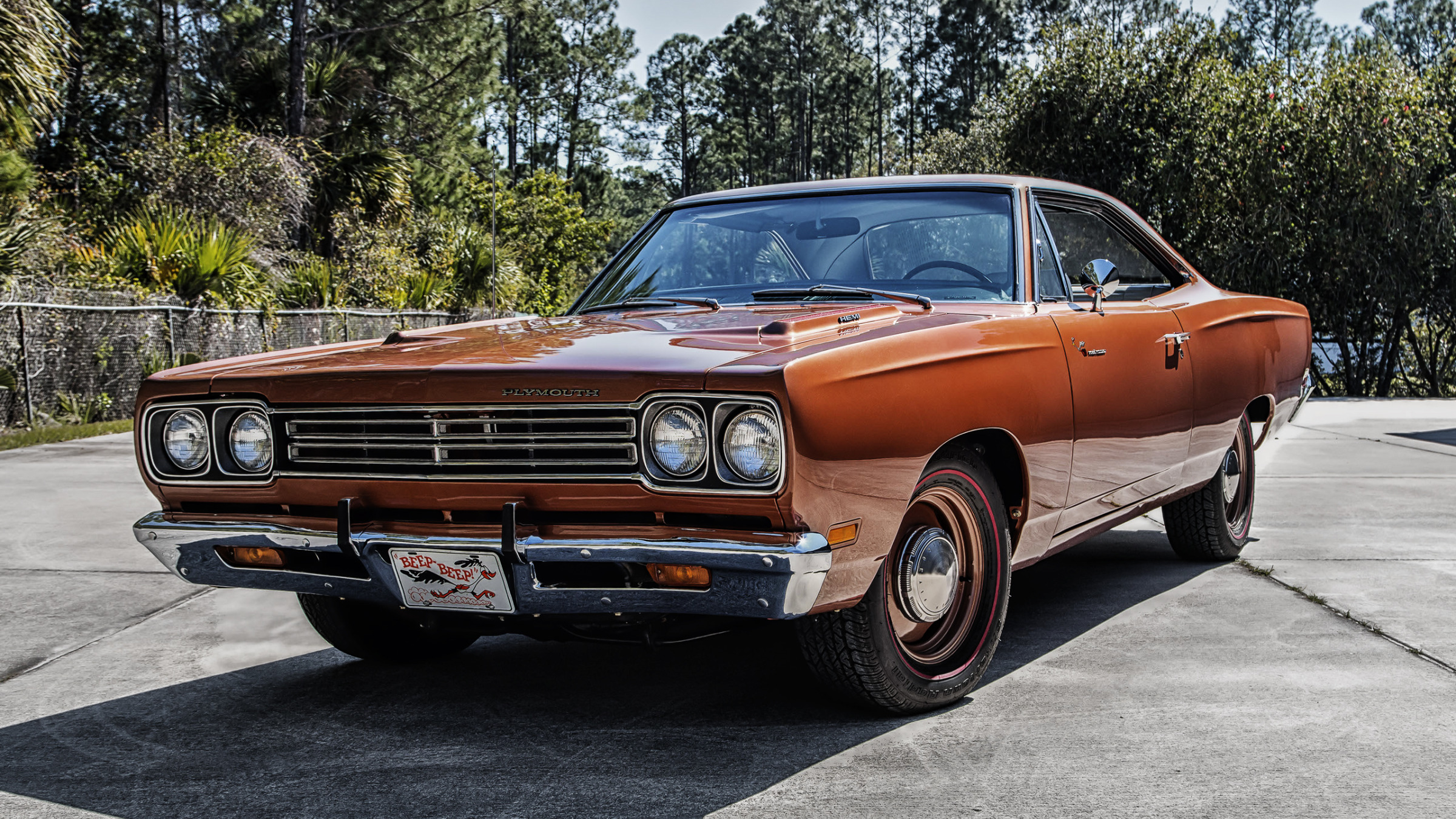 Plymouth road. Plymouth Roadrunner 1969. Плимут роуд раннер. Plymouth 1969. Плимут 1969.