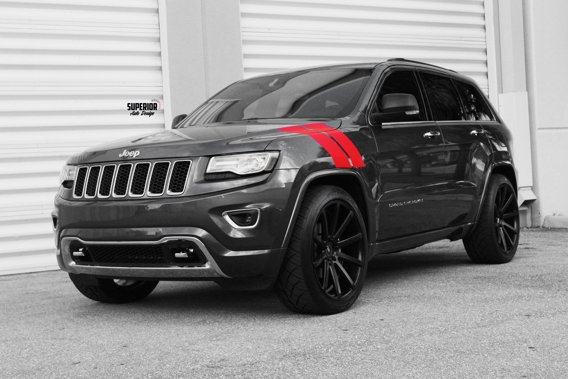 Скачать обои машина, тюнинг, внедорожник, SRT8, wheels, диски, grey,  tuning, раздел jeep в разрешении 2400x1600