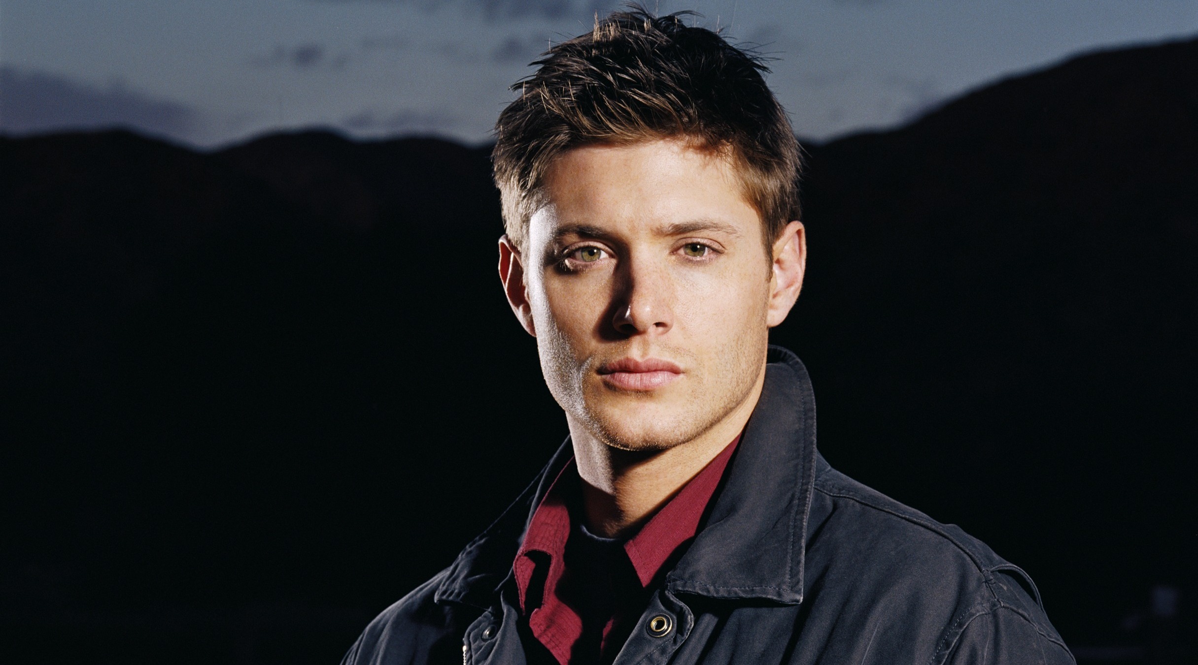 Обои сериал, Supernatural, Jensen Ackles, 1 сезон, Дженсен Эклз, Dean  Winchester, Дин Винчестер на телефон и рабочий стол, раздел мужчины,  разрешение 2431x1351 - скачать