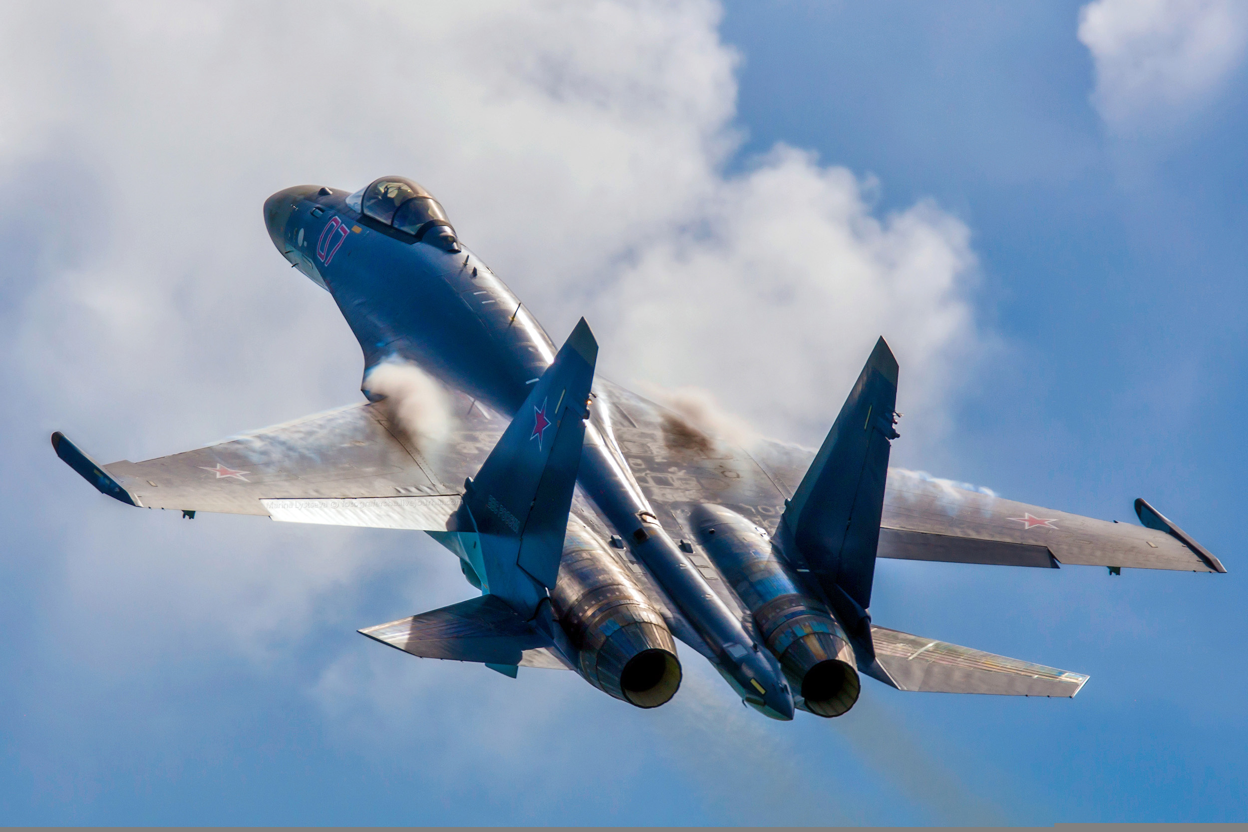 К чему снятся военные самолеты. Истребитель Су-35. Су-35 Штурмовик. Самолёт Су 35 ВВС России. Су 34.