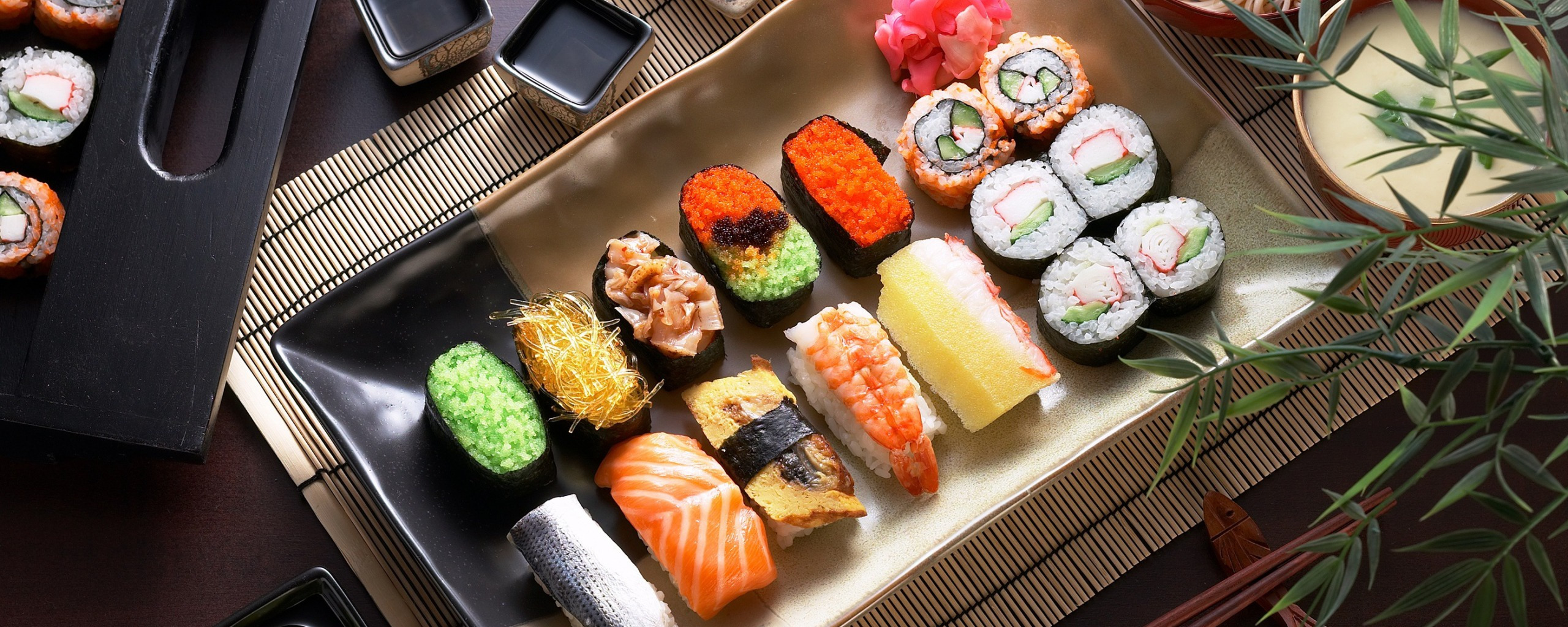 D s суши. Соевый соус для роллов. Sushi Box Design. Сертификат суши дизайн.