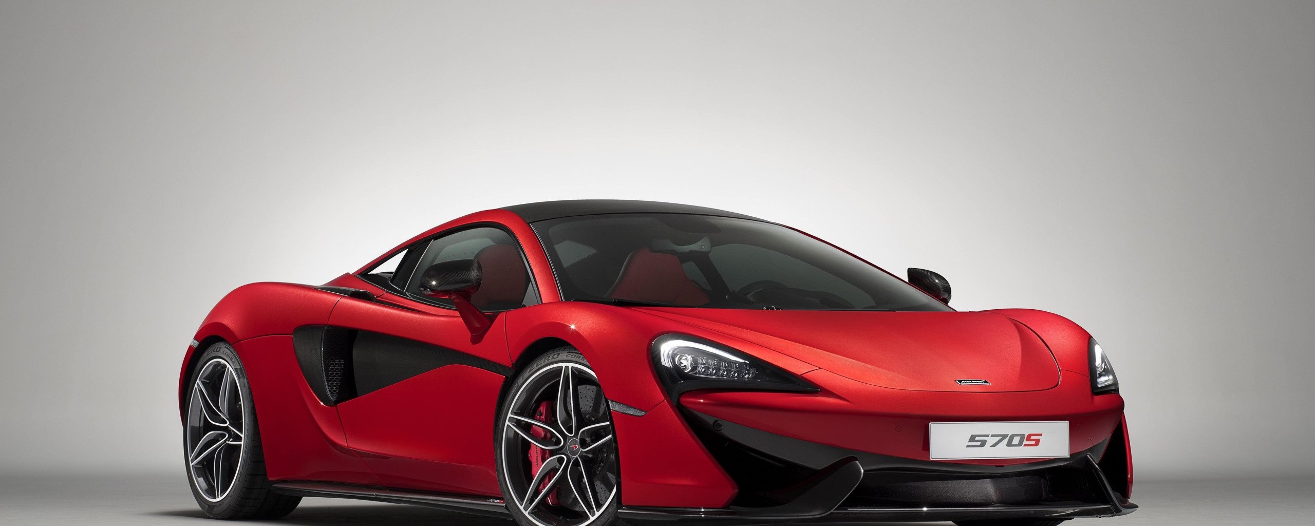 MCLAREN 570s Red