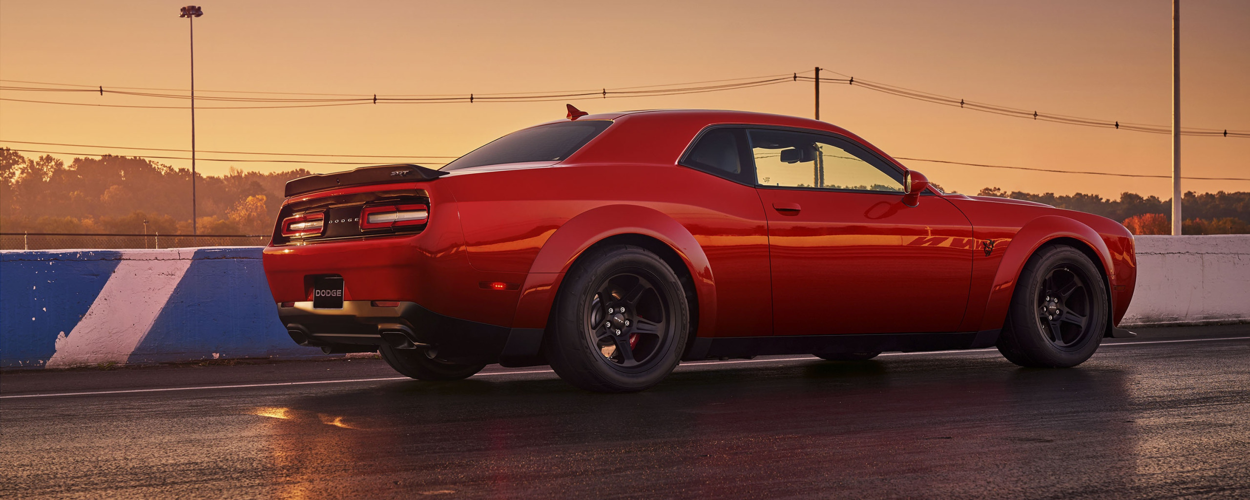 Dodge demon разгон. Додж СРТ демон. Dodge Challenger III. Dodge Challenger srt Demon 2018 Форсаж. Dodge srt Demon от 0 до 100.