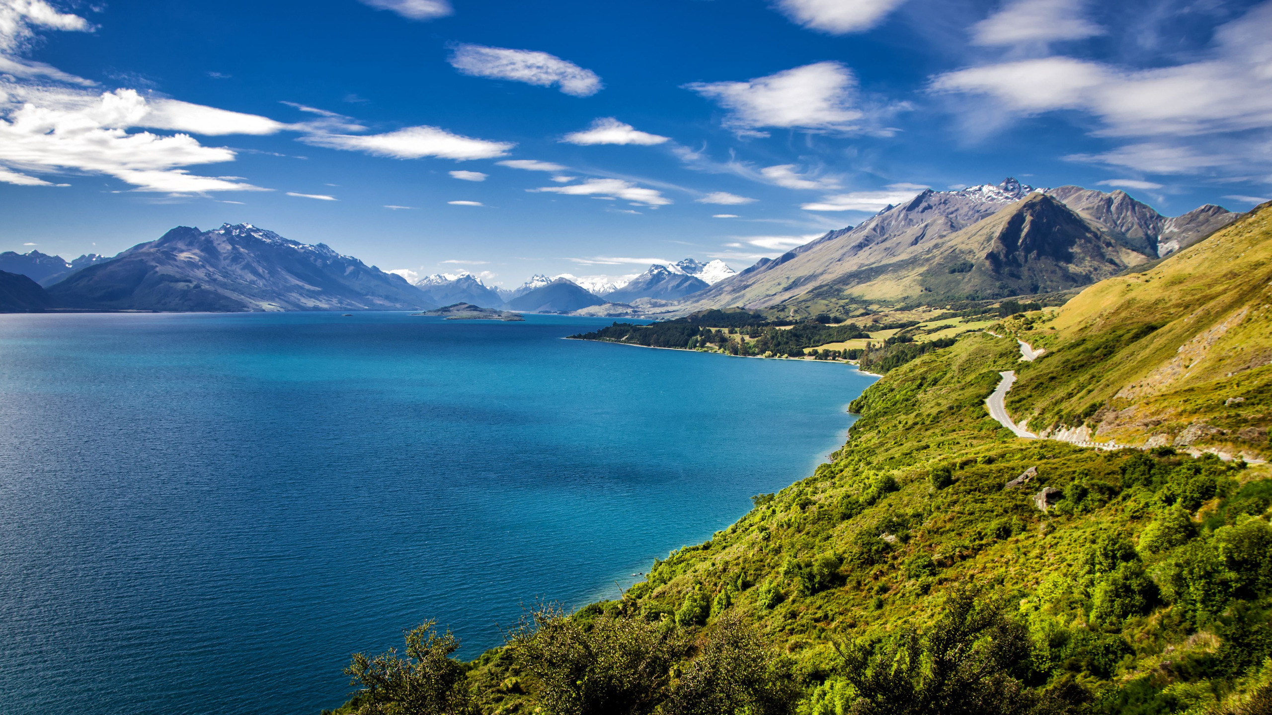Озеро Таупо новая Зеландия. Новая Зеландия Южный остров. Озеро Вакатипу новая Зеландия. Куинстаун (новая Зеландия).