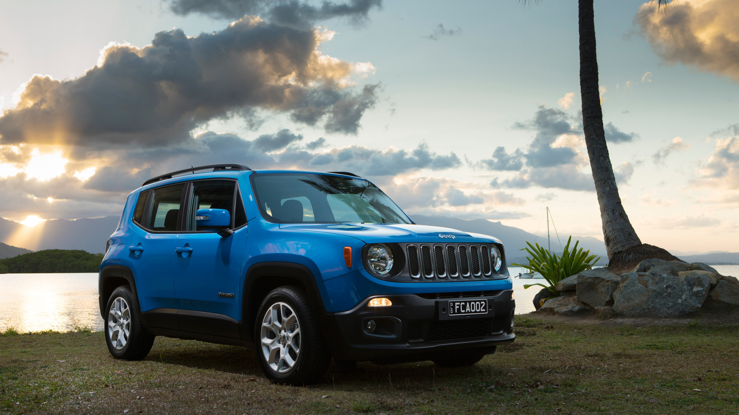 Jeep Renegade синий