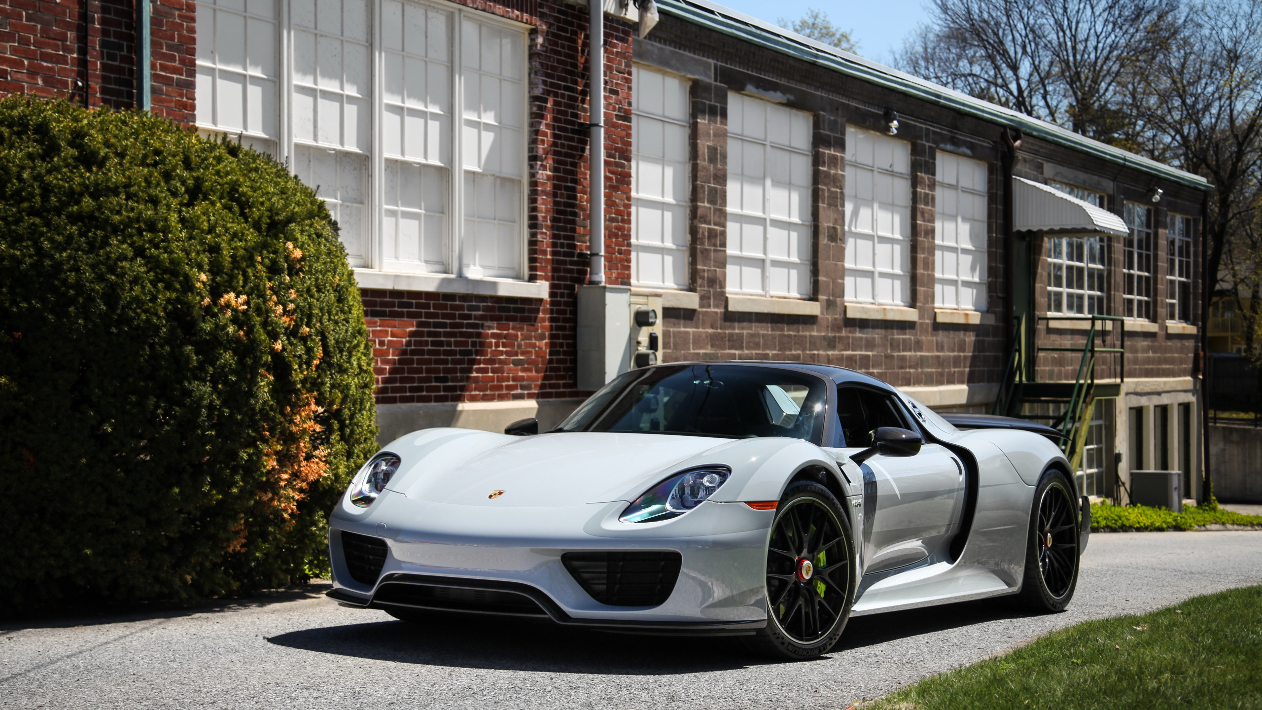 Porsche 918 Spyder Night