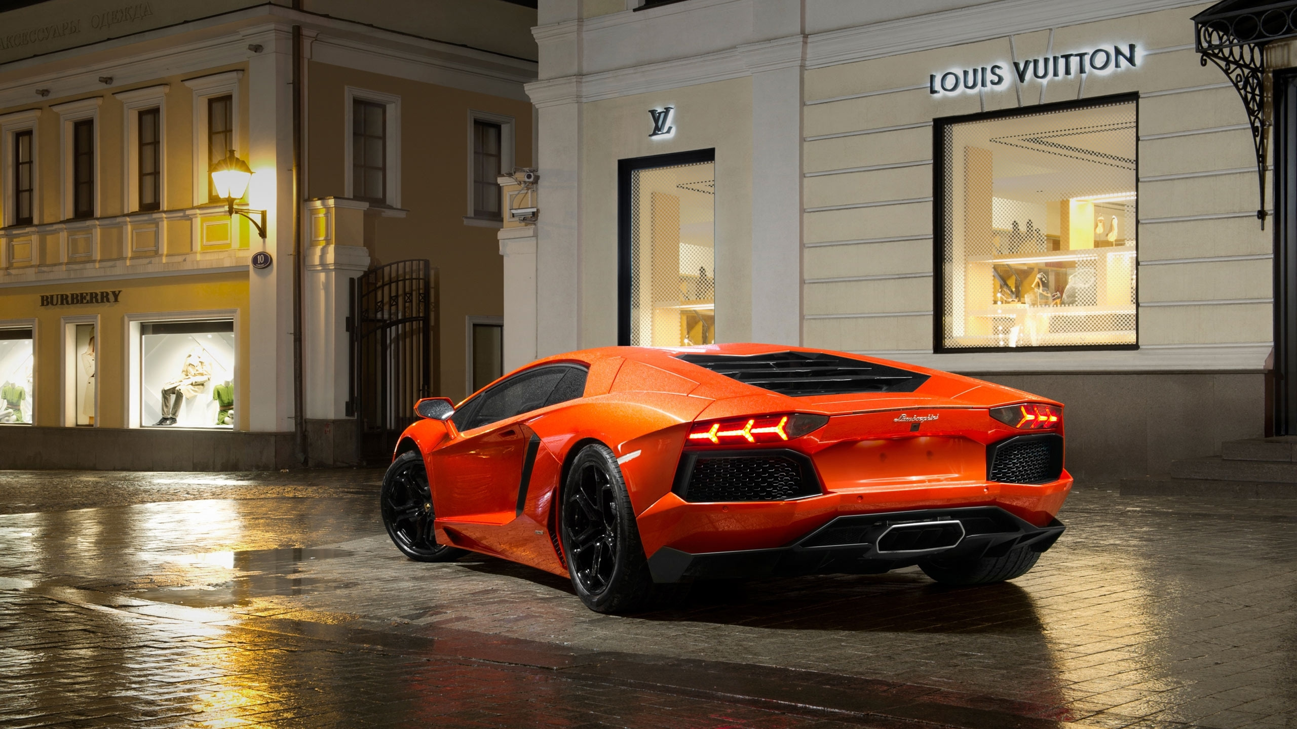 Lamborghini Aventador lp700 4 зад