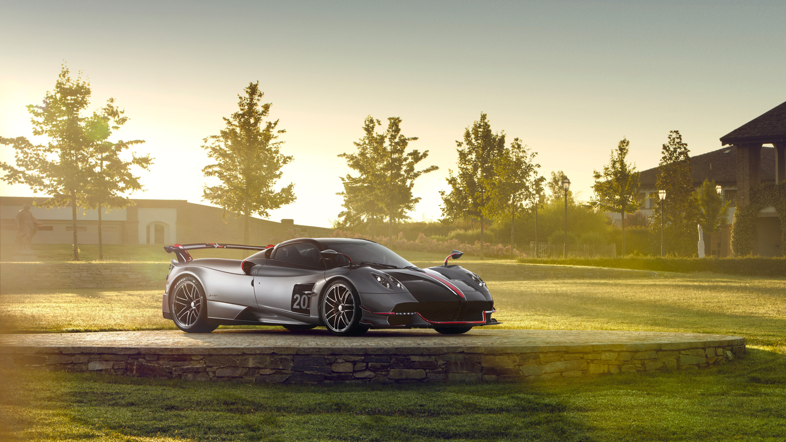 Pagani Huayra Roadster 2012