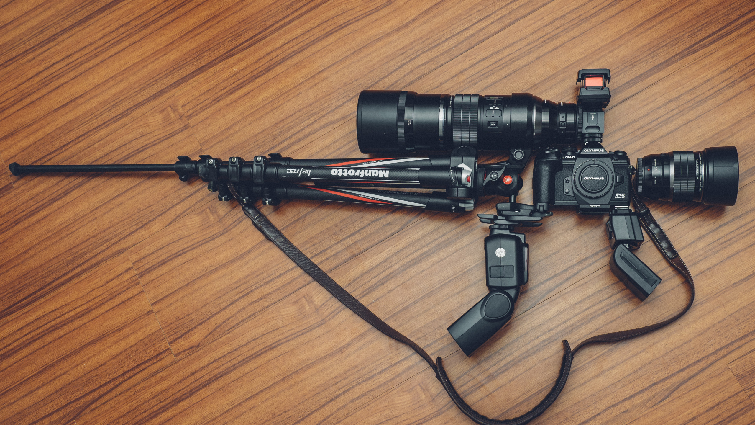 Weapon camera. Оружие в камеру. Видеокамера на оружие. Оружейная камера. Винтовка с фотоаппаратом.