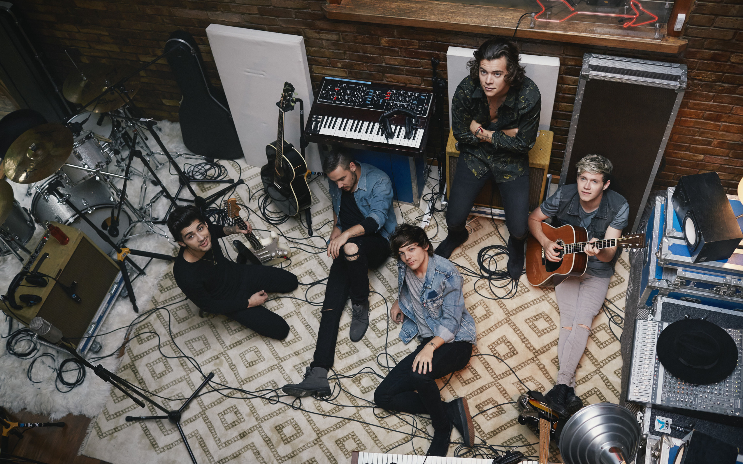 Альбом four. One direction four photoshoot. one direction four album. one direction albums. one direction альбомы.