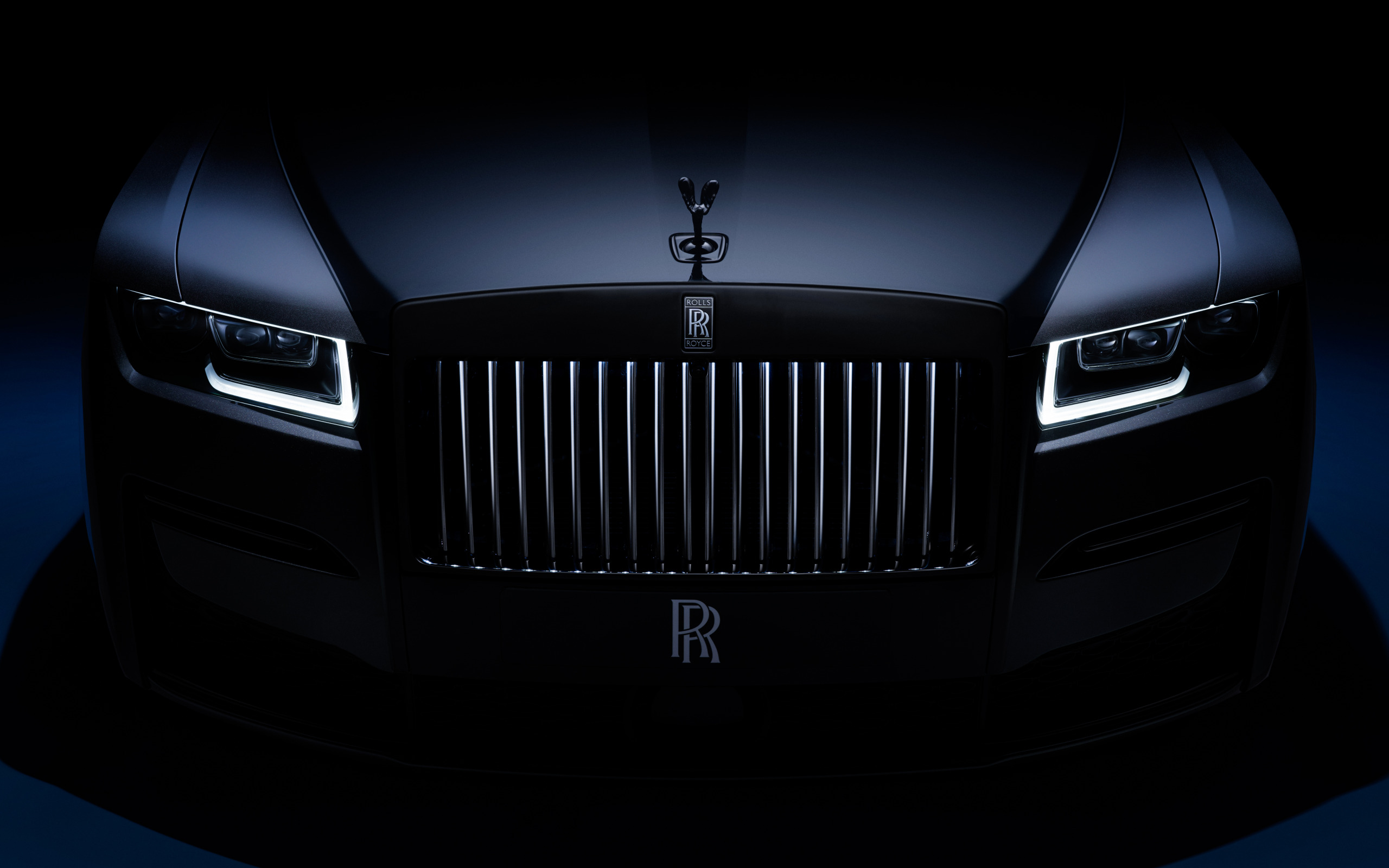 2021 black. Rolls Royce Ghost Black badge 2021. Rolls Royce Ghost 2021 черный. Роллс Ройс гоуст 2021 чёрный. Роллс Ройс шапка.