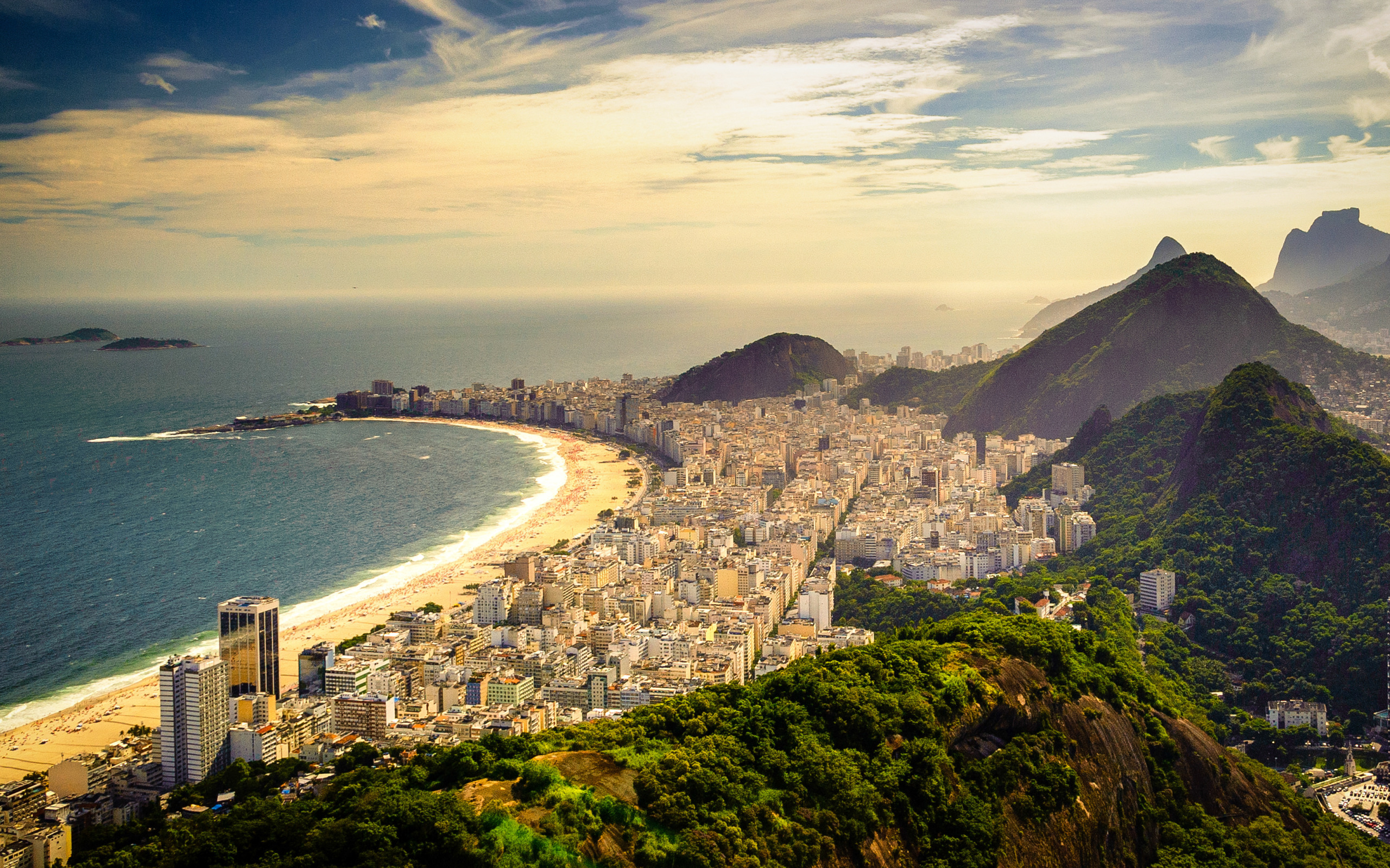Бразилия самый красивый. Бразилия Рио де Жанейро. Рио-де-Жанейро (город в Бразилии). Копакабана, Рио-де-Жанейро, Бразилия. Южная Америка Рио де Жанейро.