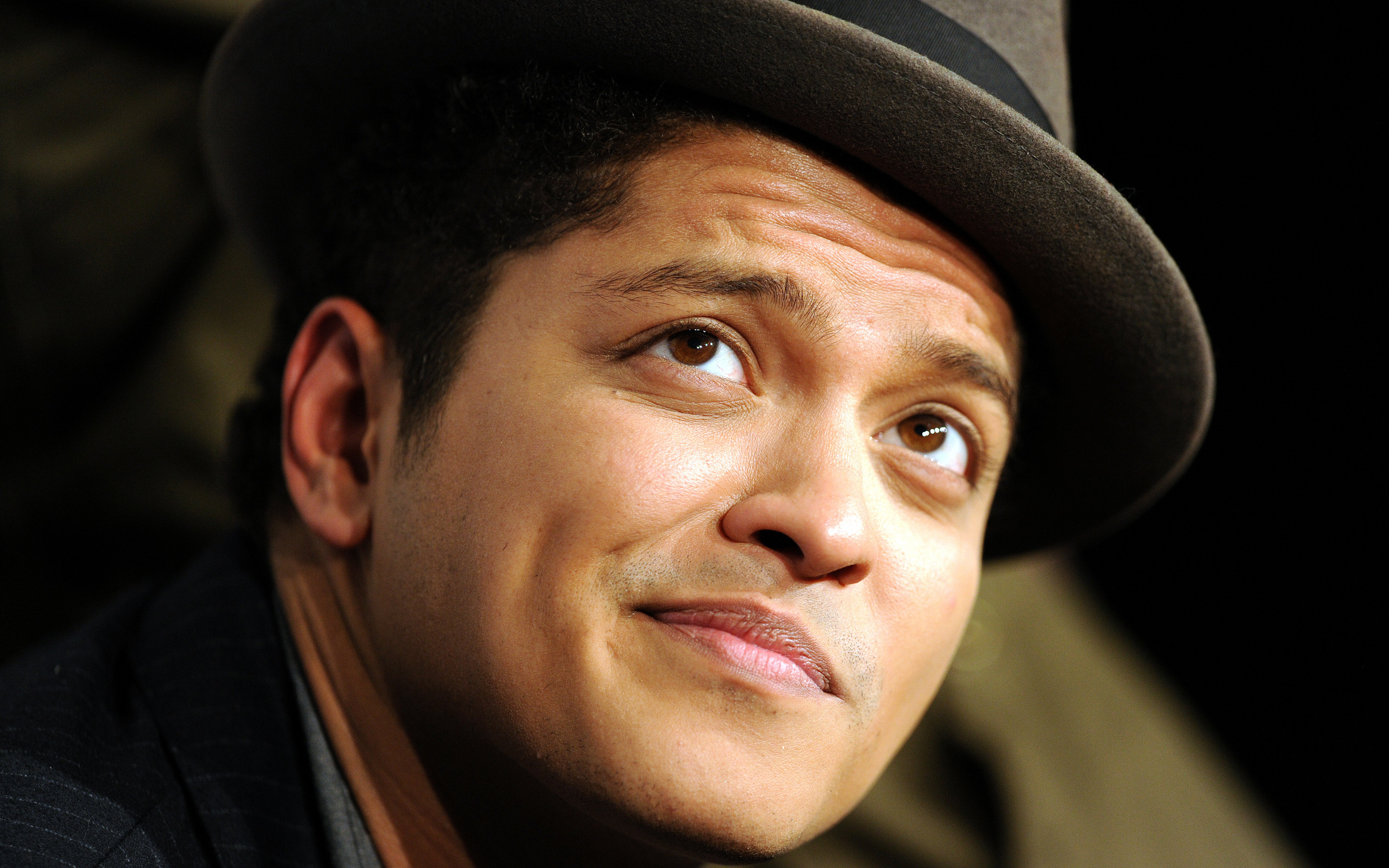 Bruno mars door open