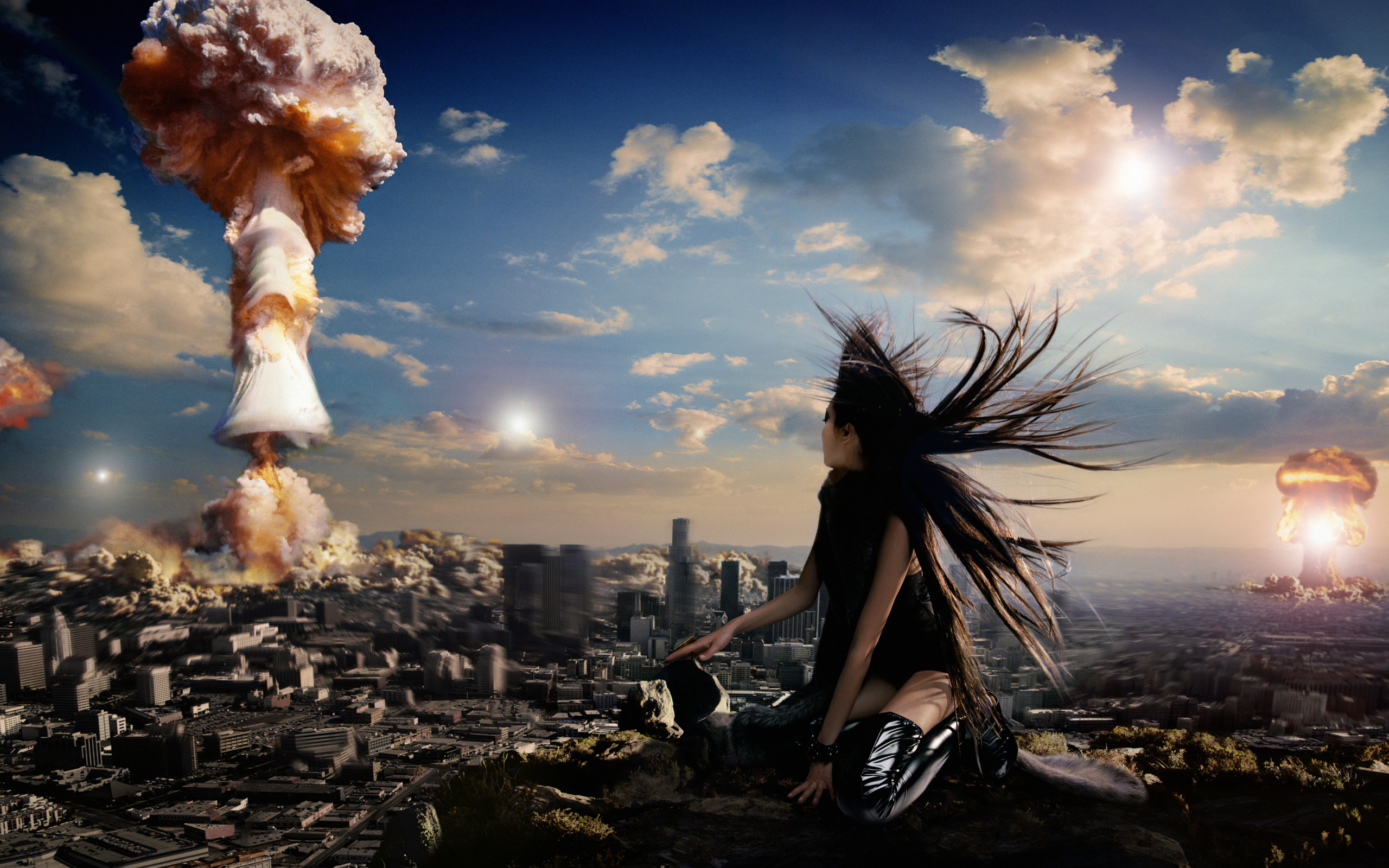 Девушки разрушают город. Девушка на фоне взрыва. Мир рушится. Ядерный апокалипсис.