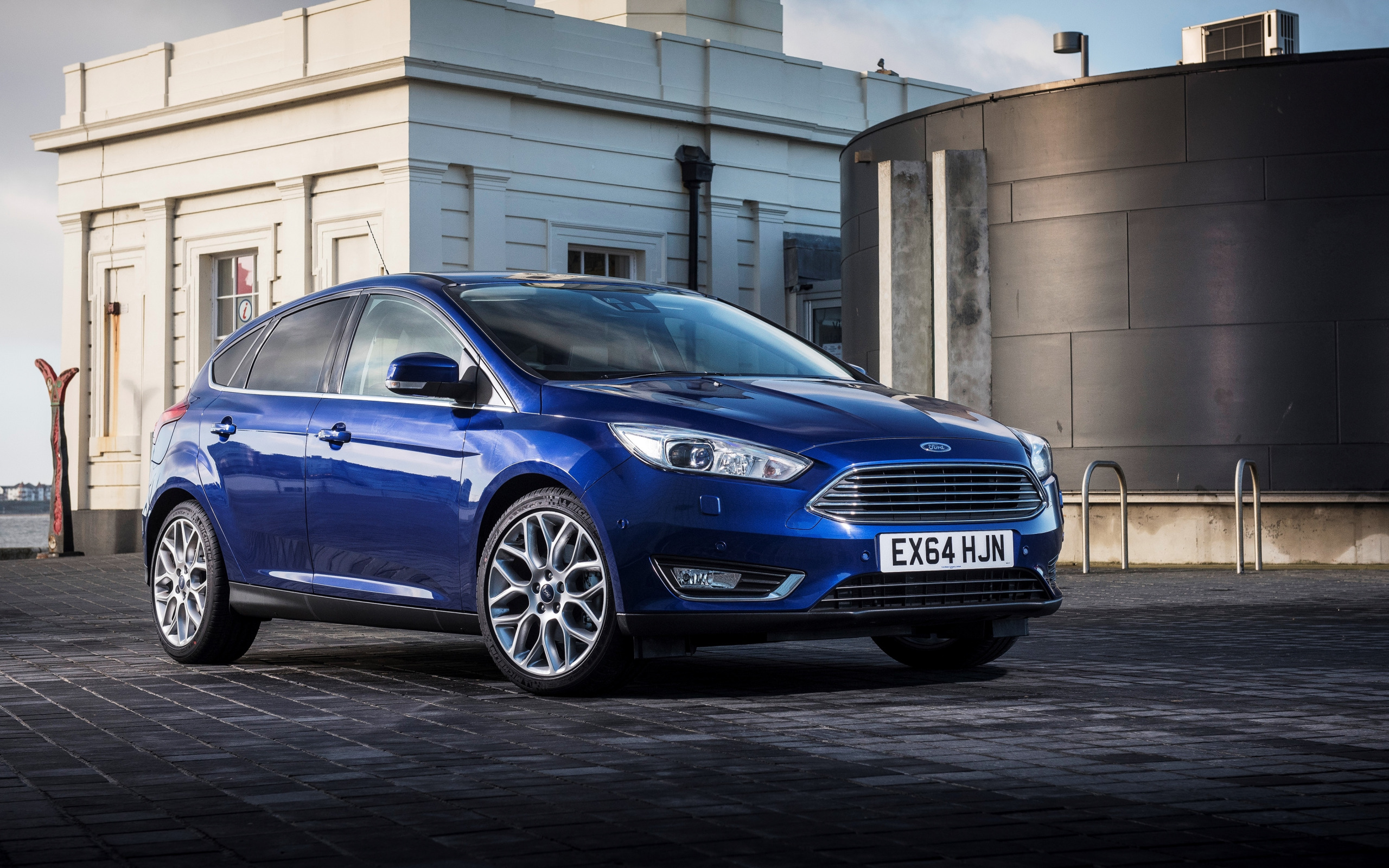 Фокус 2015 года. Форд фокус 4 2015. Форд фокус 3 2014. Ford Focus синий. Ford Focus 2015.