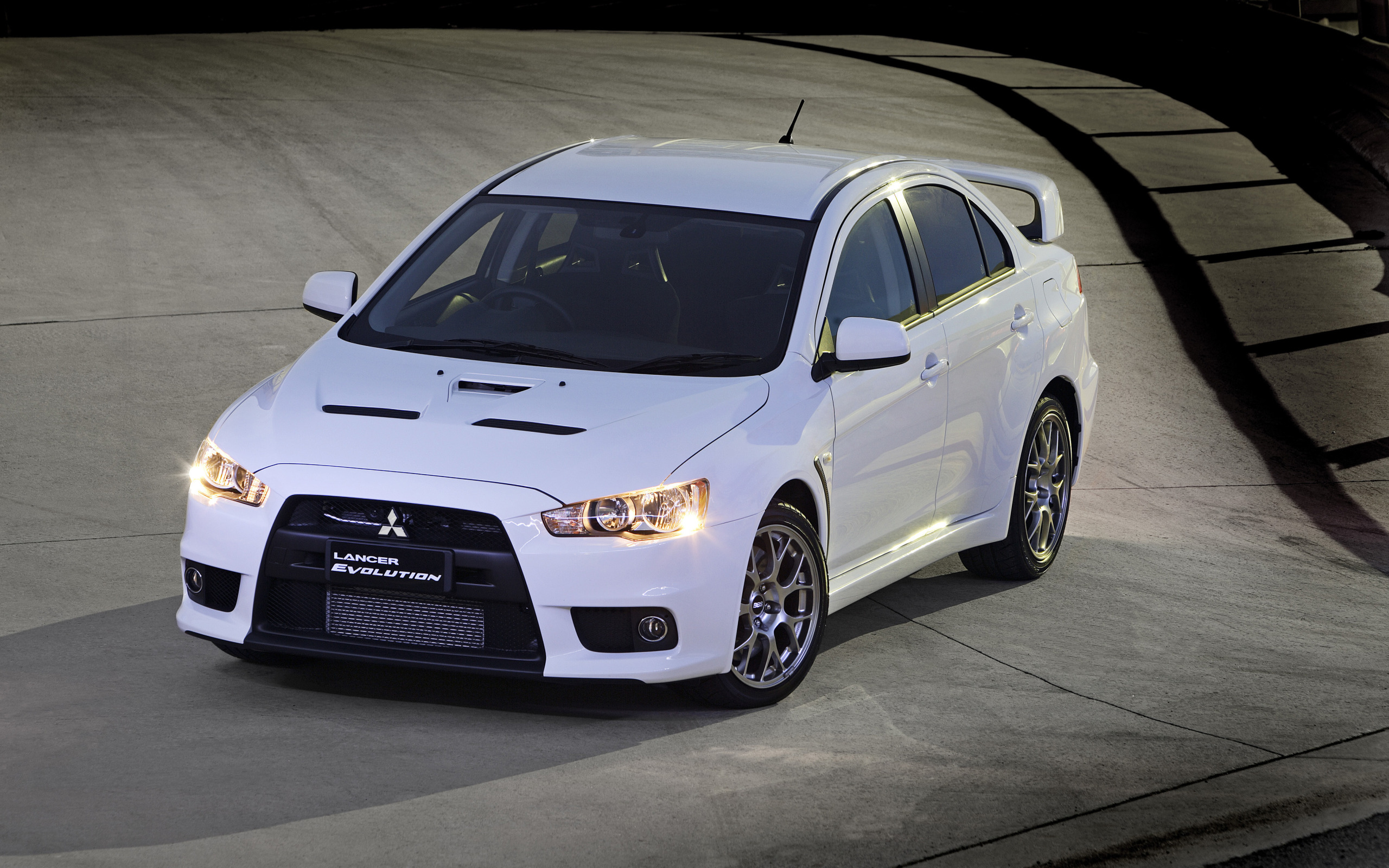 Lancer EVO X