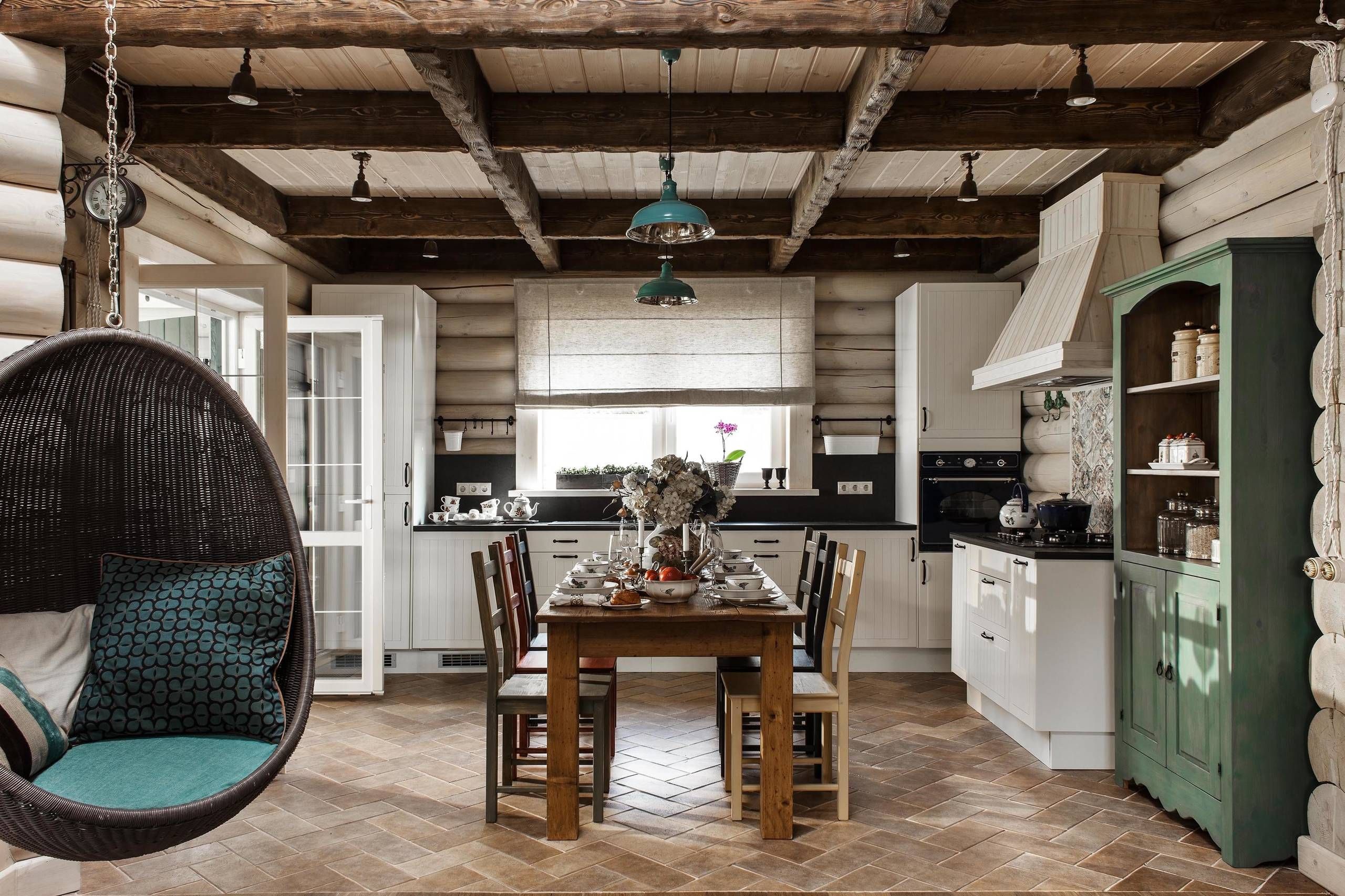 кухня столовая в скандинавском стиле в загородном доме