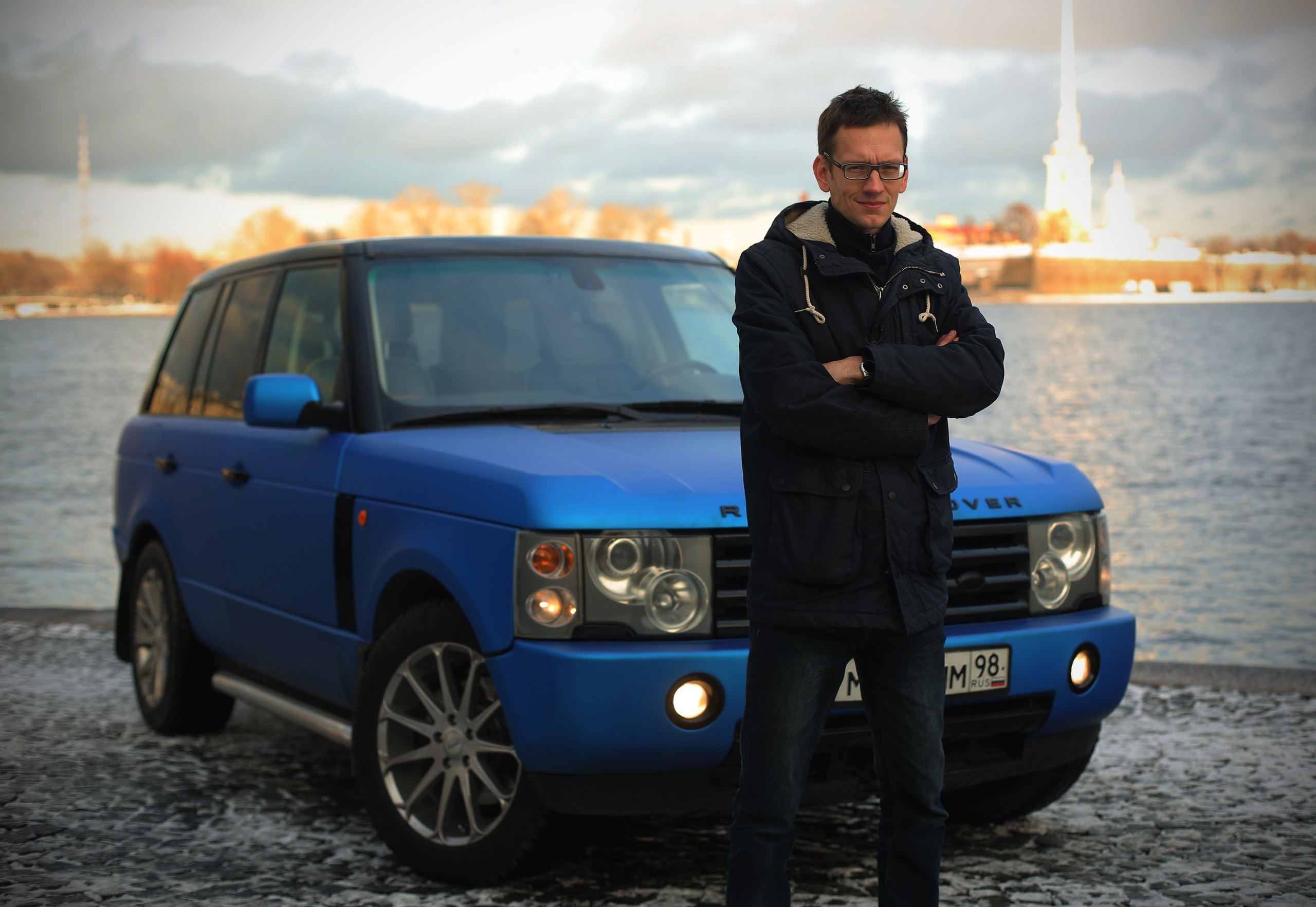 Автоблогер. Range Rover понторезка. Константин Заруцкий ACADEMEG. Рендж Ровер Академика. Range Rover Академика понторезка.