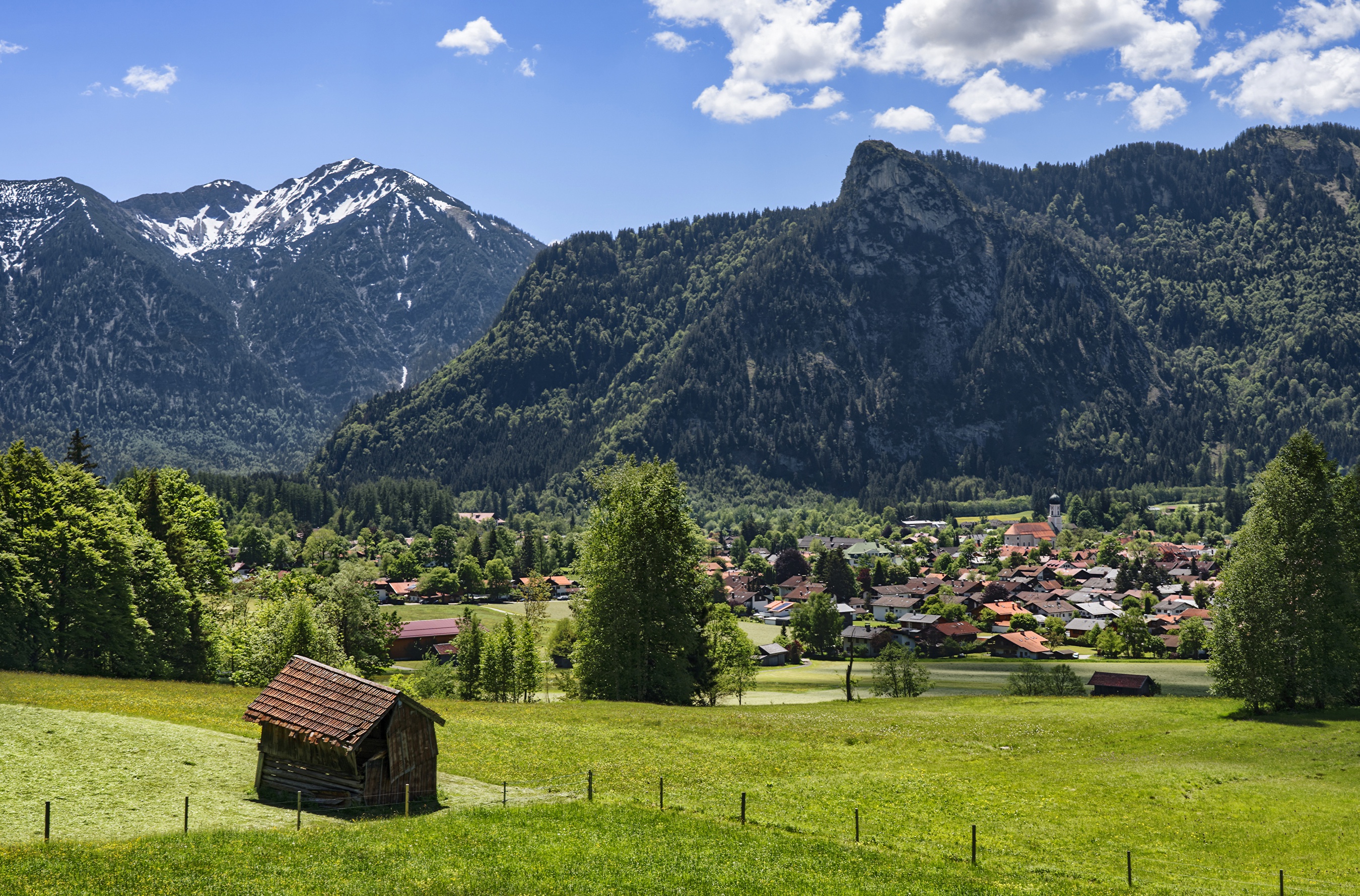 Bavaria germany. Бавария Германия горы. Germany Bavaria деревня. Обераммергау Германия. Бавария провинция.