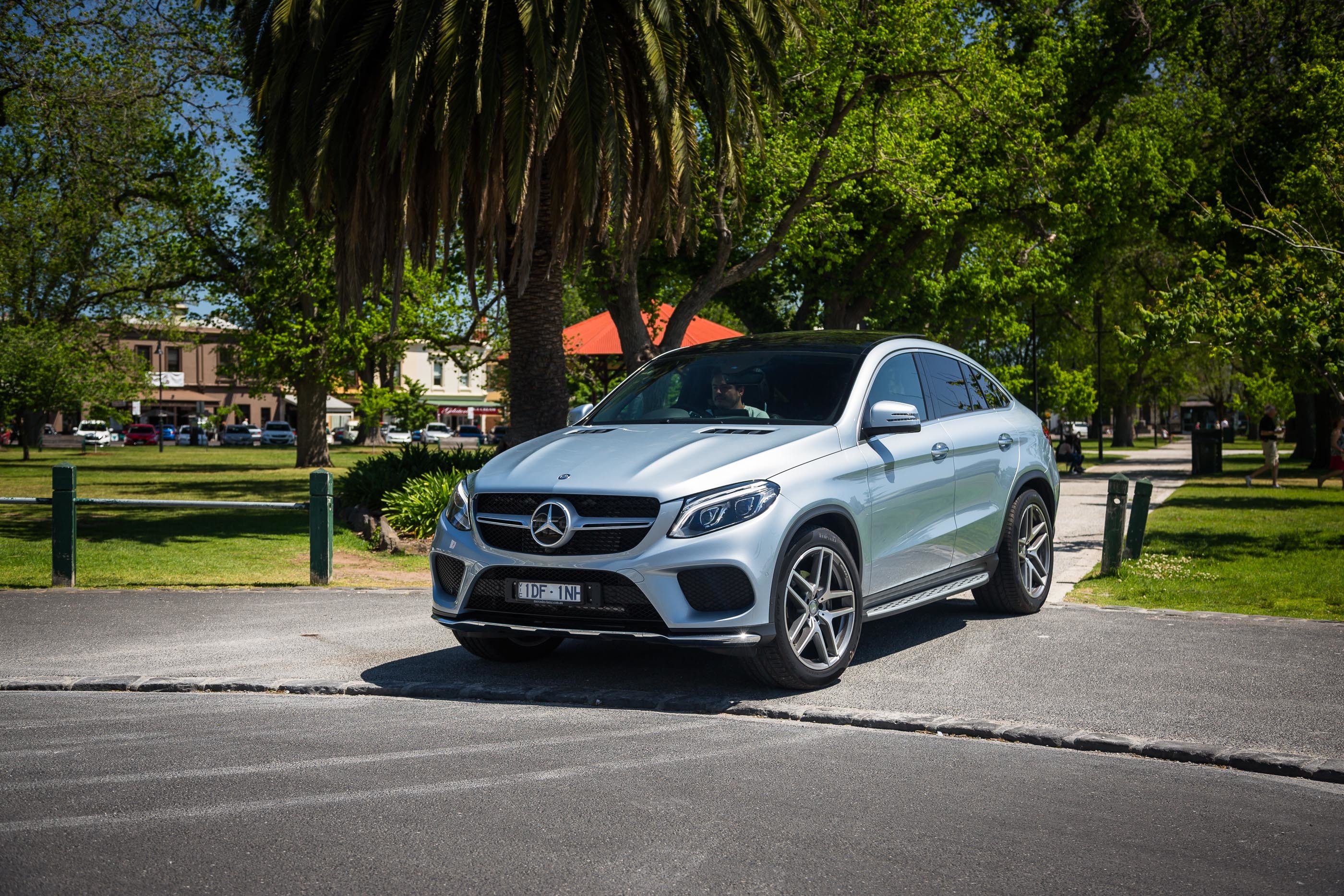 Где мерседес. Мерседес GLE c292. Mercedes Benz c292 GLE. Мерседес GLE 292 Coupe. Мерседес 350 GLE купе АМГ.